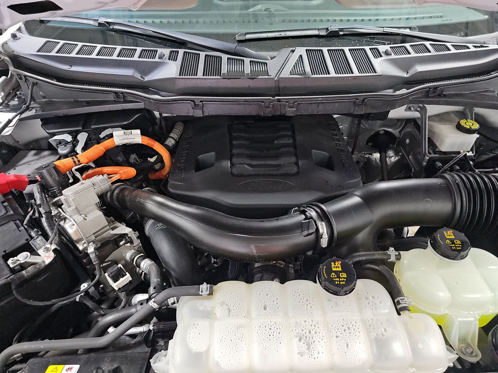 2023 Ford F-150 Hybrid Lariat AWD