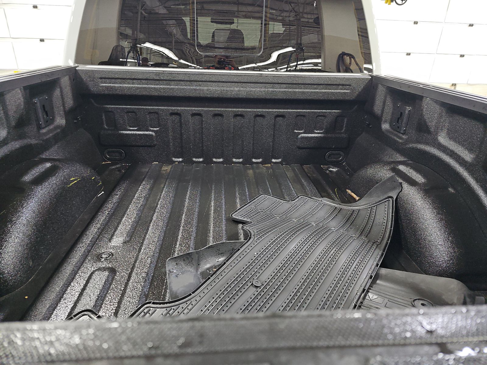 2023 Ford F-150 Hybrid Lariat AWD