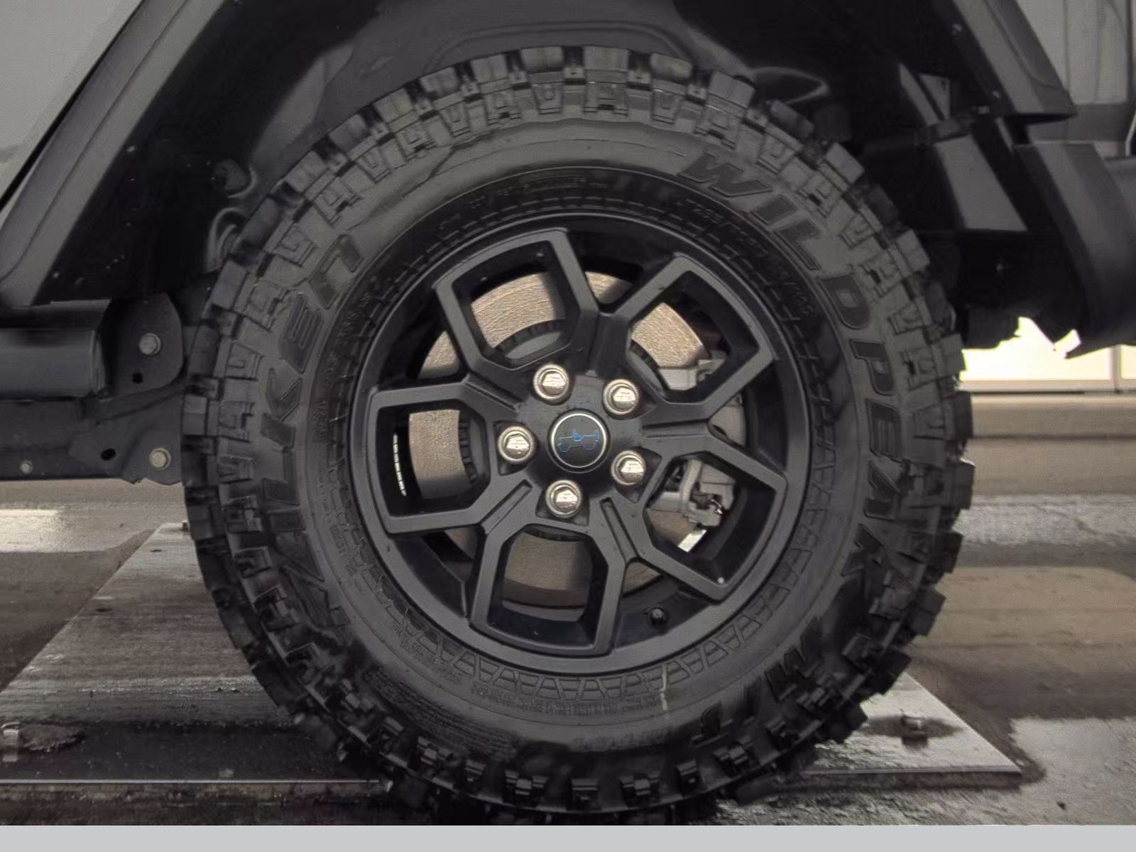 2025 Jeep Wrangler 4xe Willys AWD