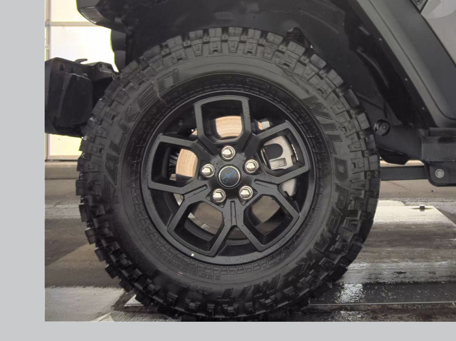 2025 Jeep Wrangler 4xe Willys AWD