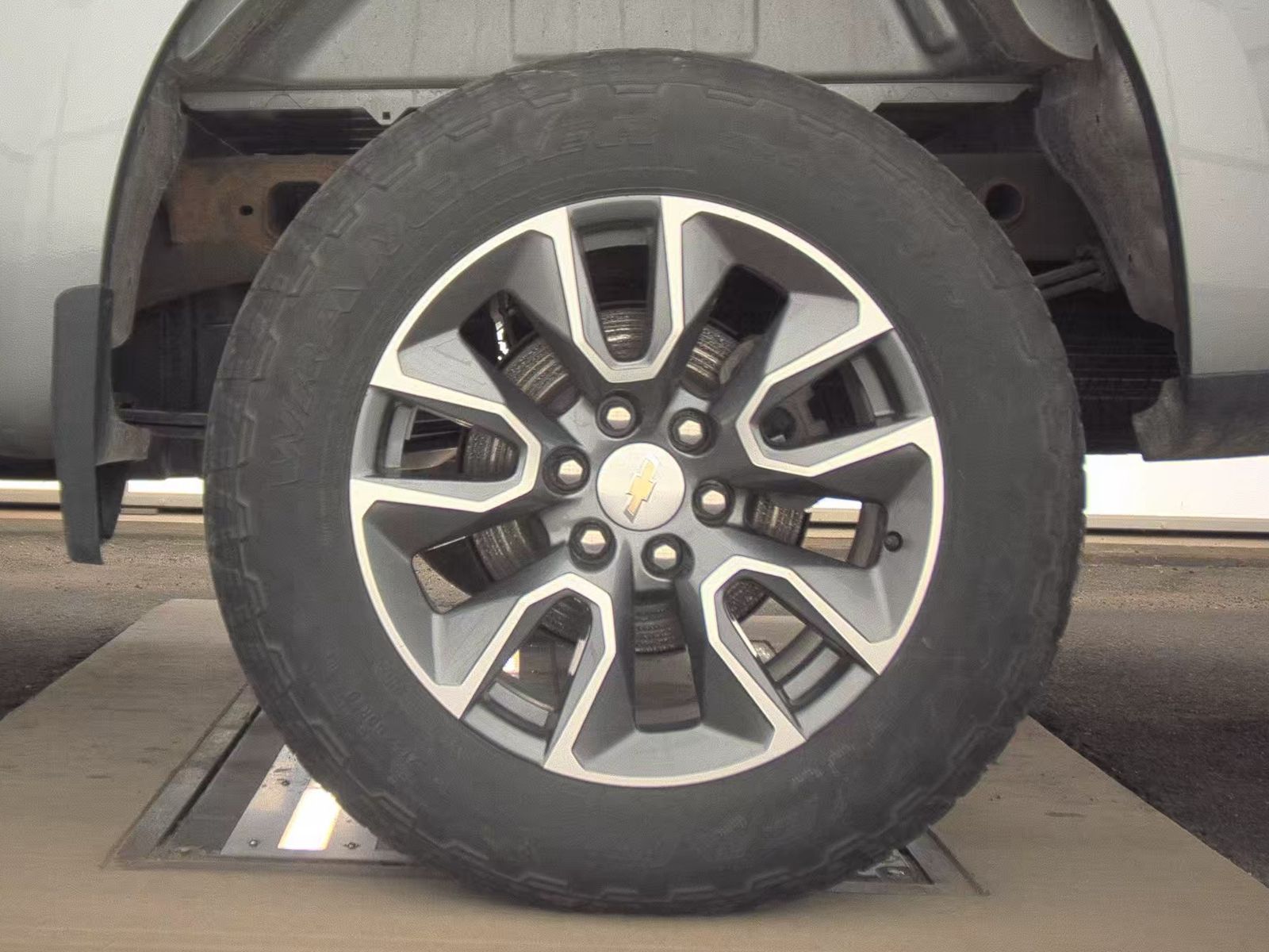 2023 Chevrolet Silverado 1500 LT AWD