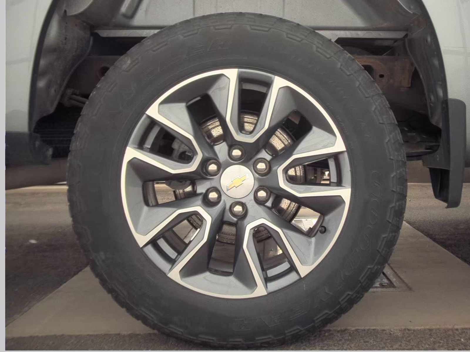 2023 Chevrolet Silverado 1500 LT AWD