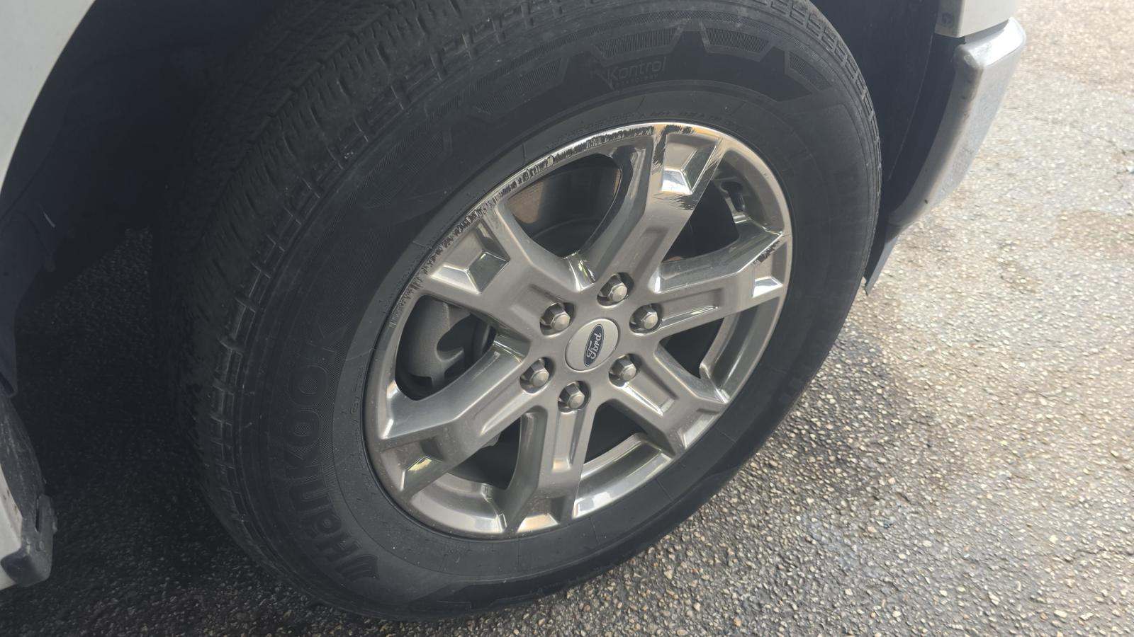 2023 Ford F-150 XLT RWD