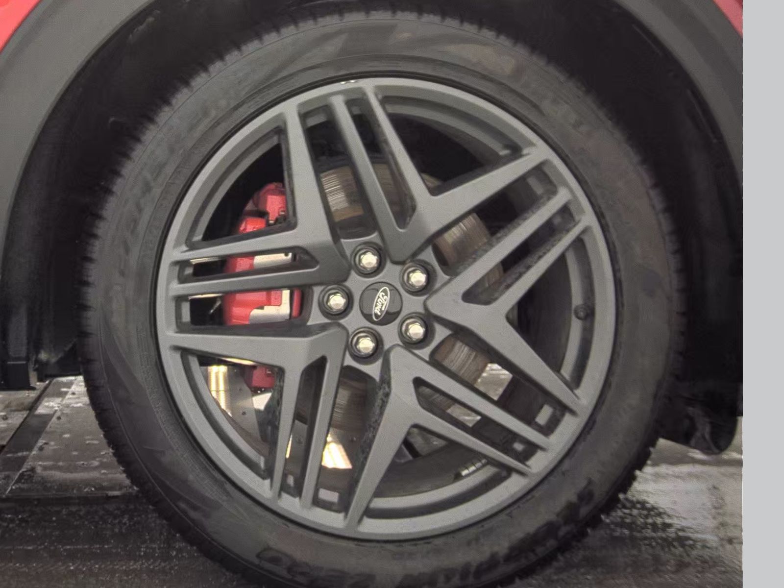 2025 Ford Explorer ST AWD