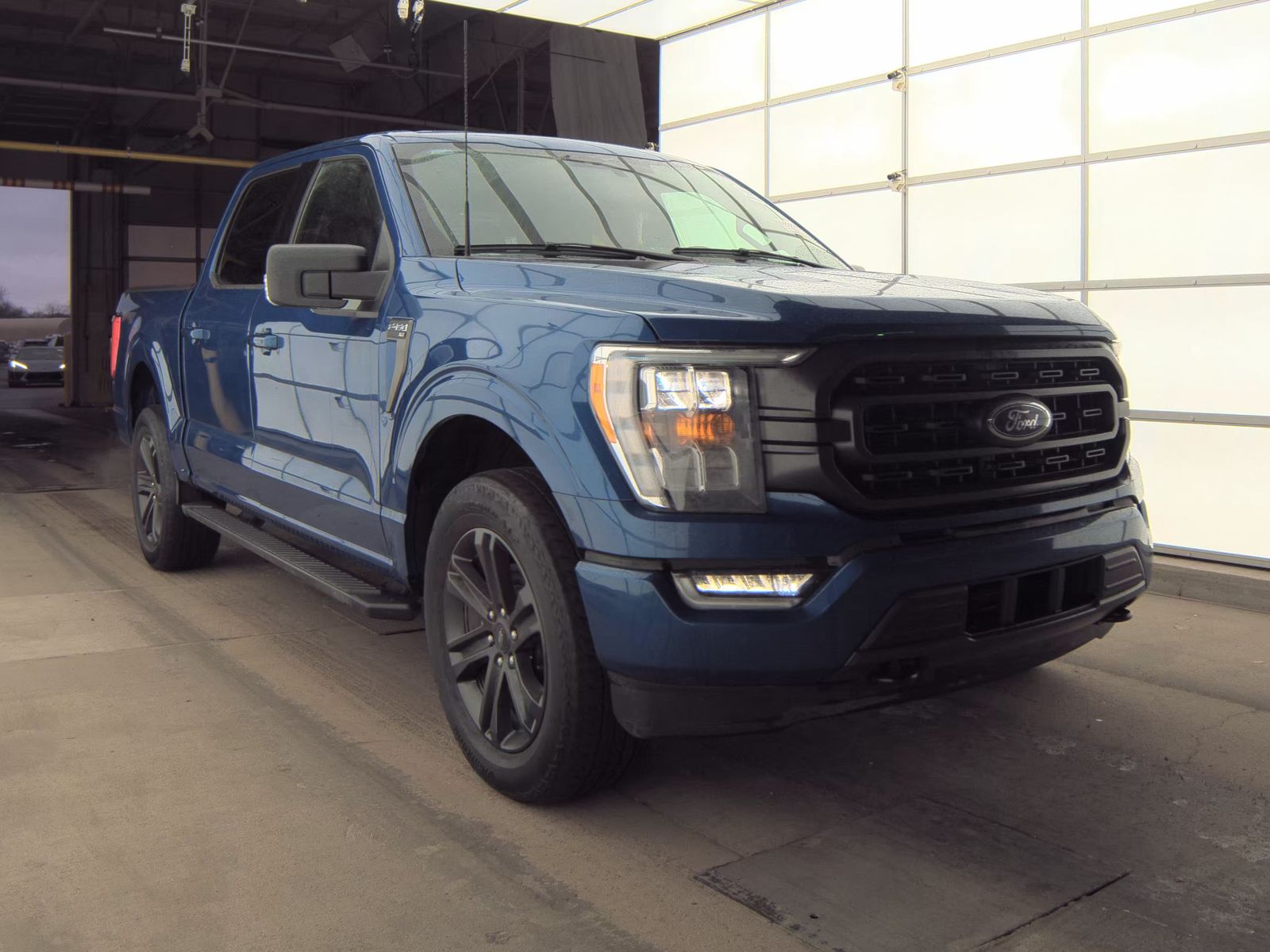 2023 Ford F-150 XLT AWD