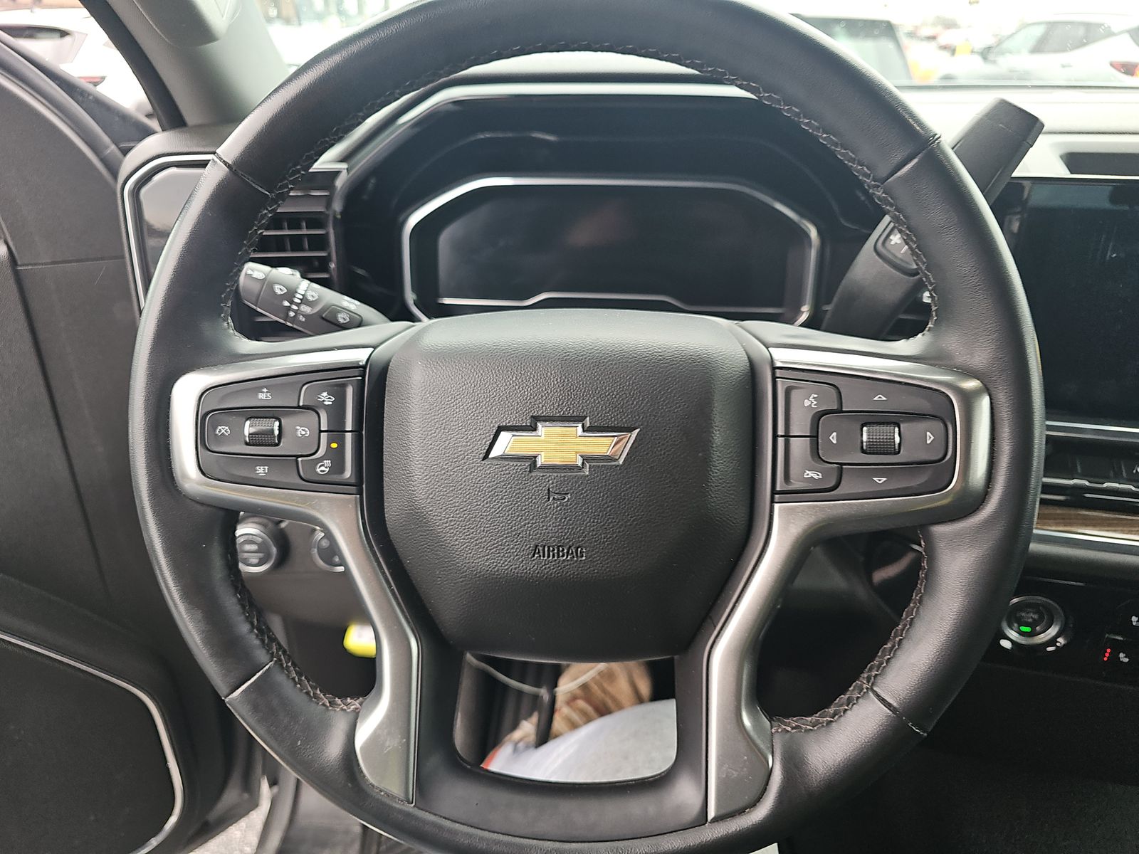 2023 Chevrolet Silverado 1500 LT AWD