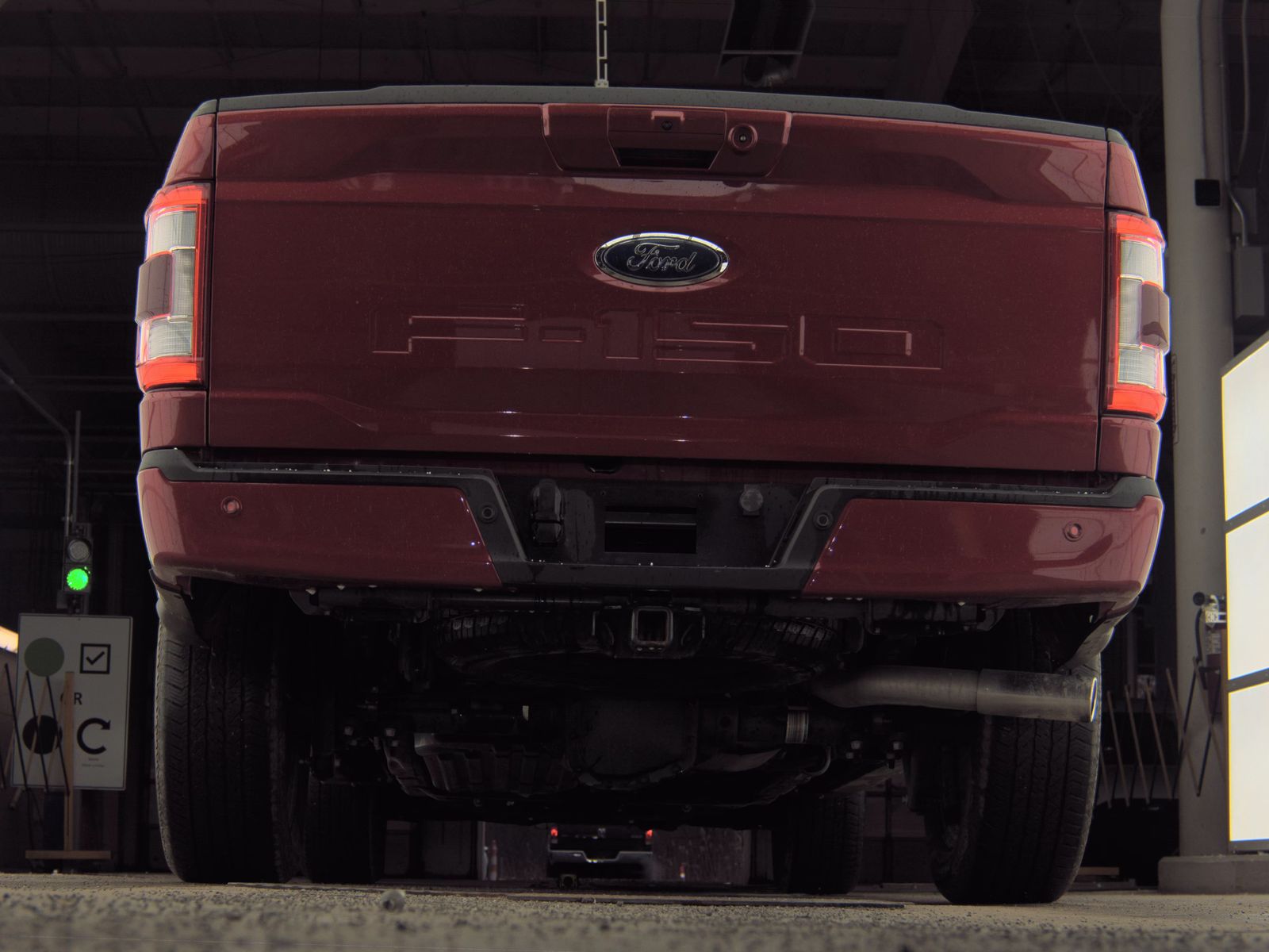 2023 Ford F-150 Hybrid Lariat AWD