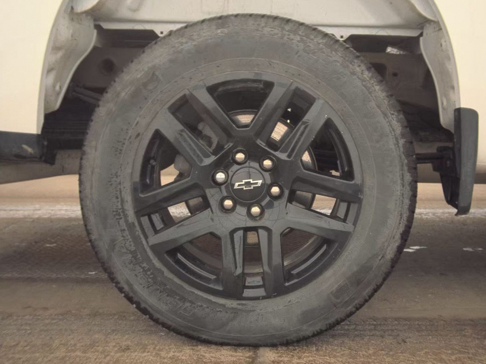 2023 Chevrolet Silverado 1500 Custom AWD