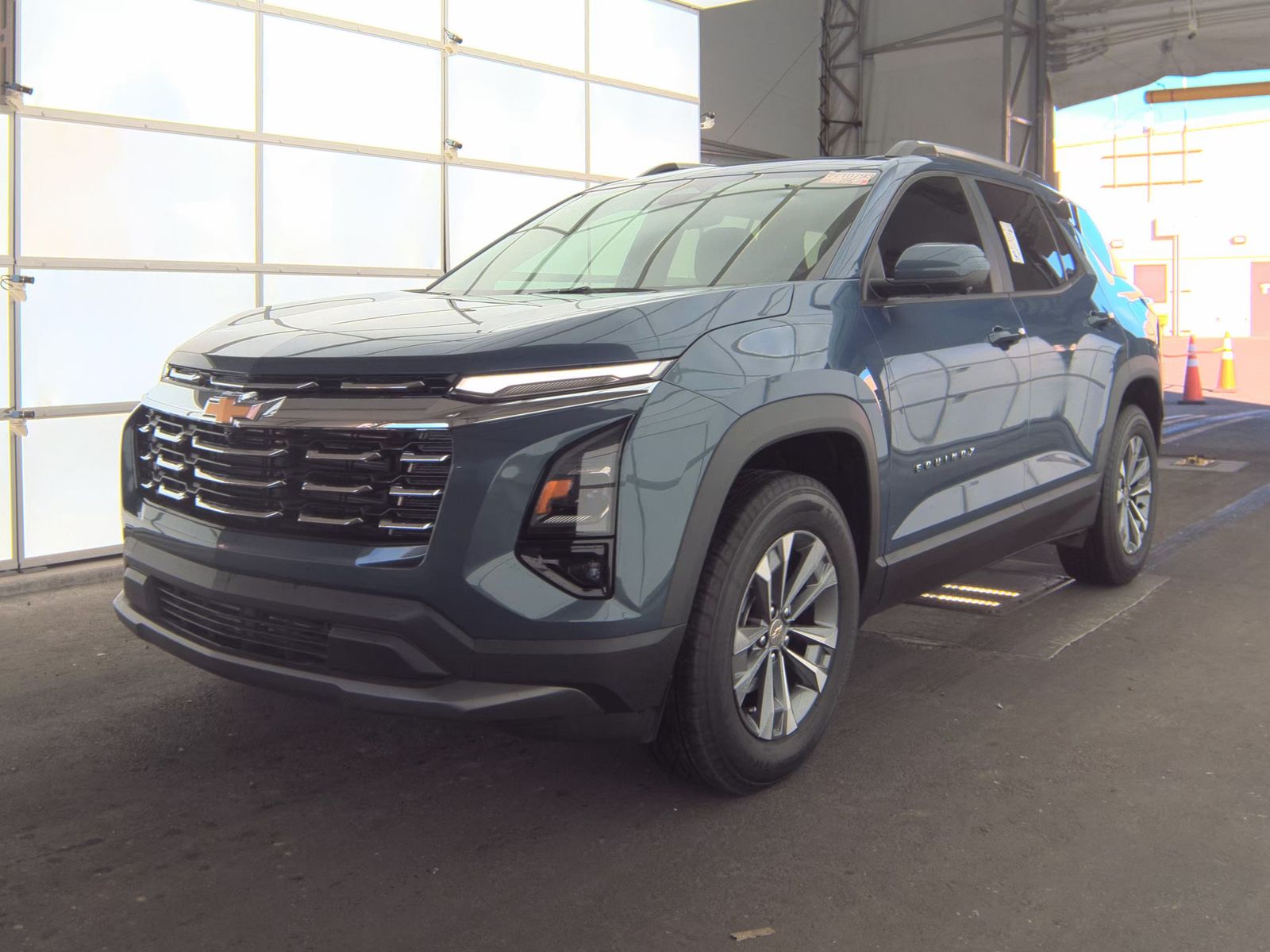 2025 Chevrolet Equinox LT FWD