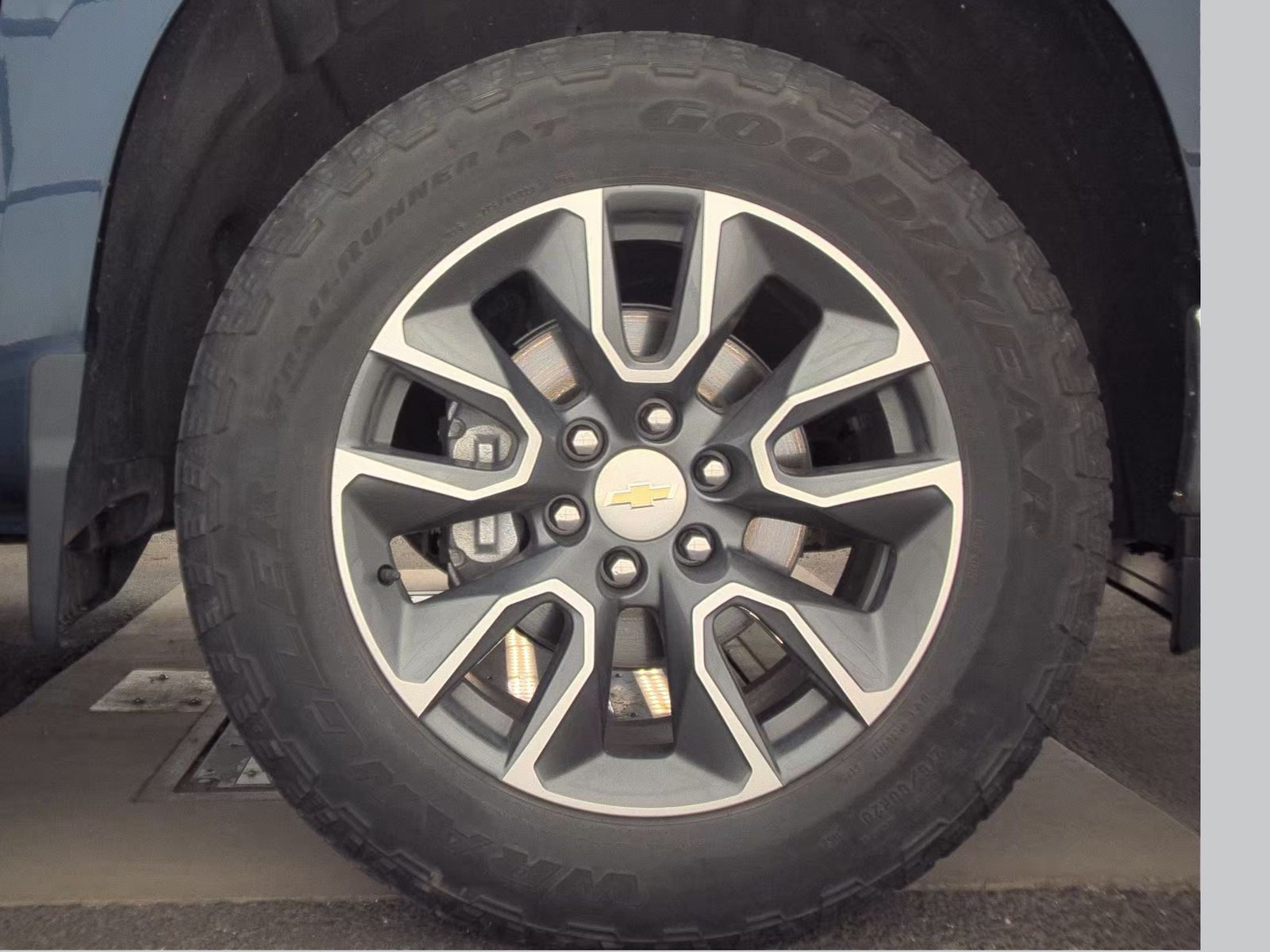 2023 Chevrolet Silverado 1500 LT AWD