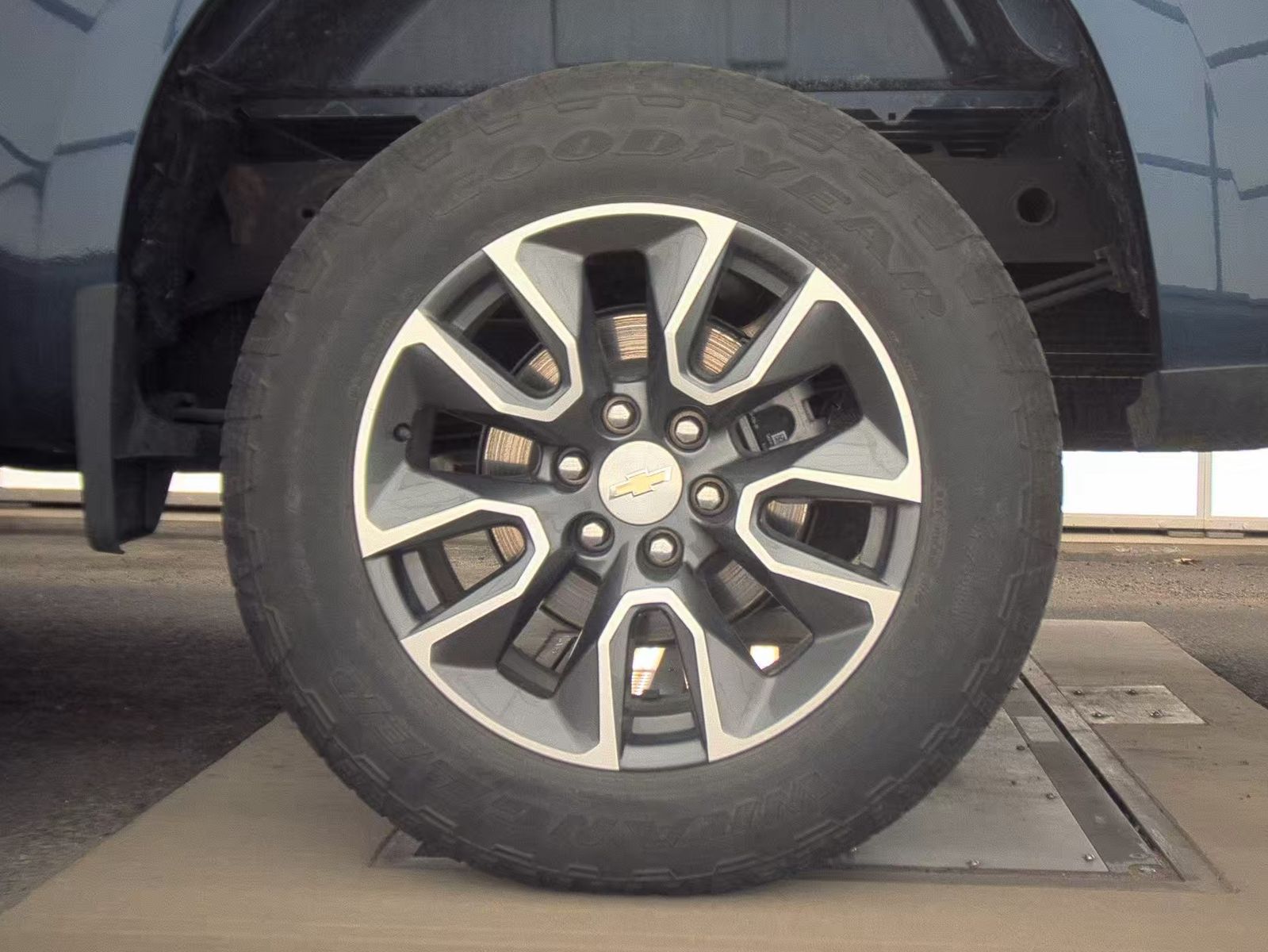 2023 Chevrolet Silverado 1500 LT AWD