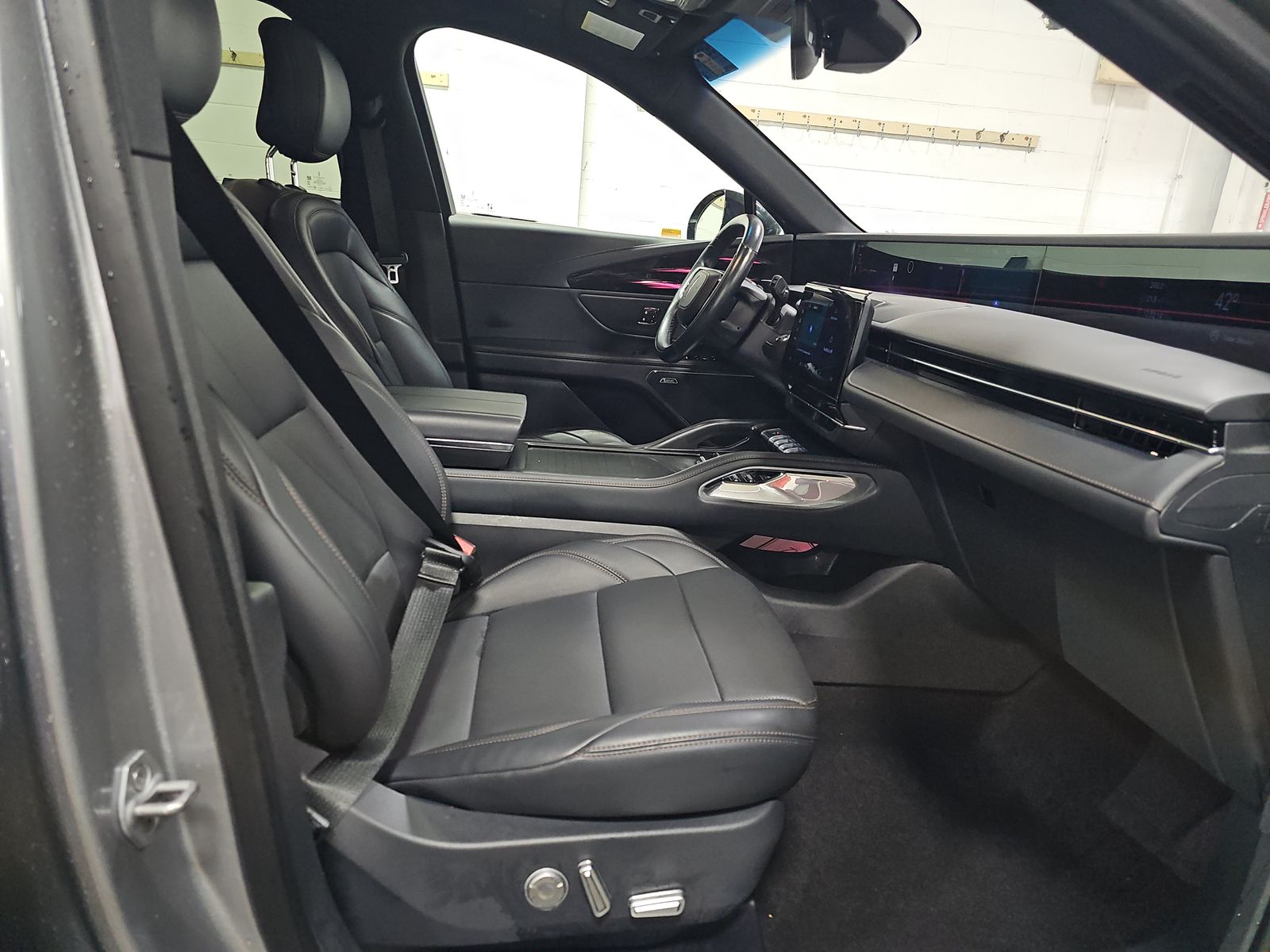 2024 Lincoln Nautilus Premiere AWD