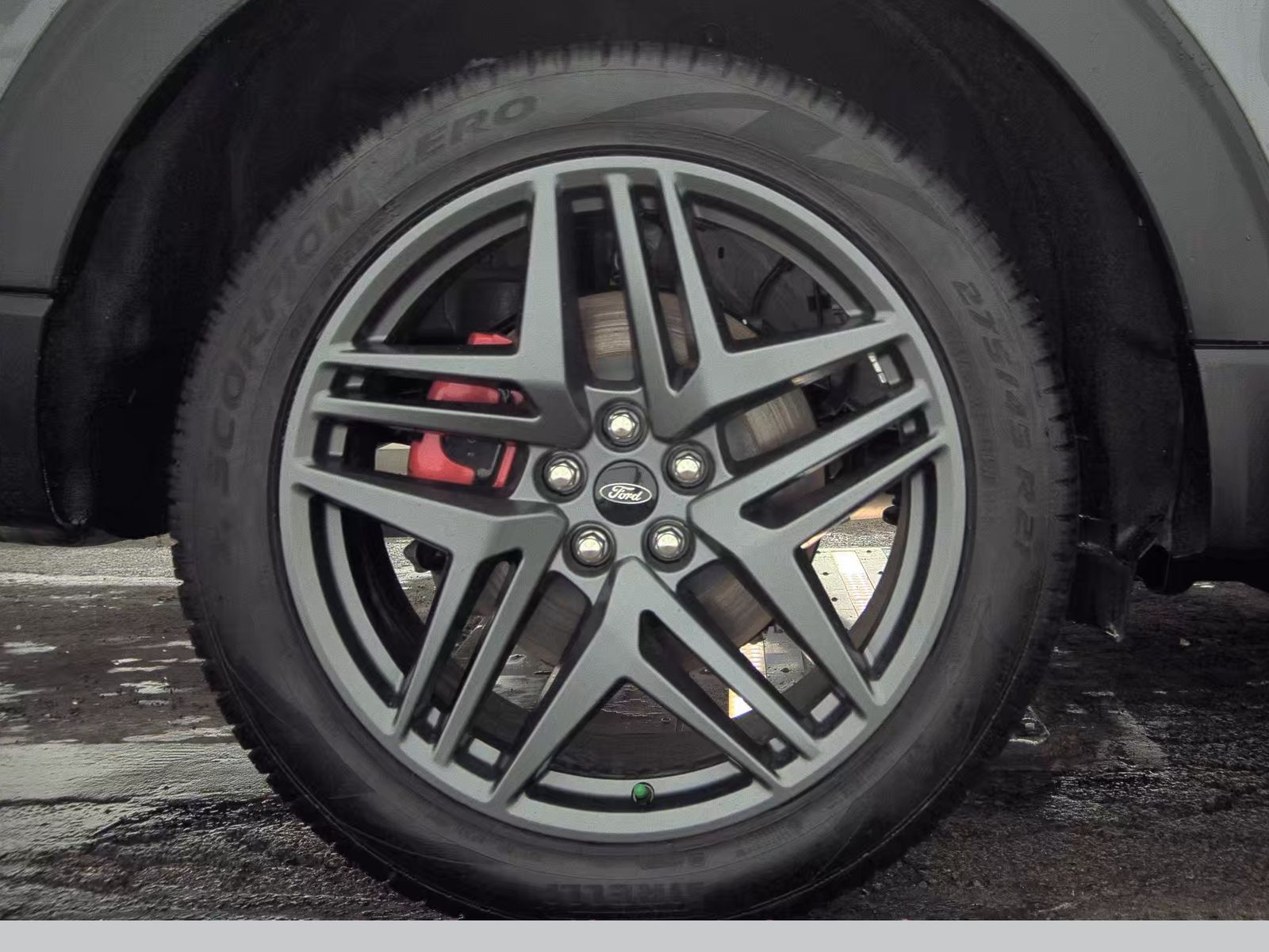 2025 Ford Explorer ST-Line AWD