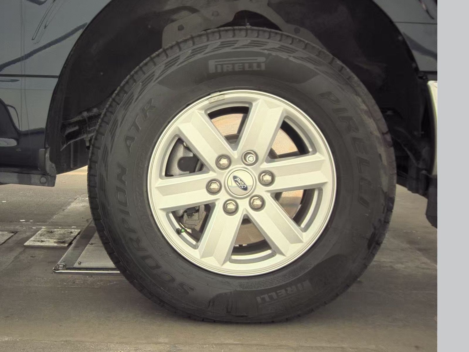 2024 Ford F-150 XL AWD