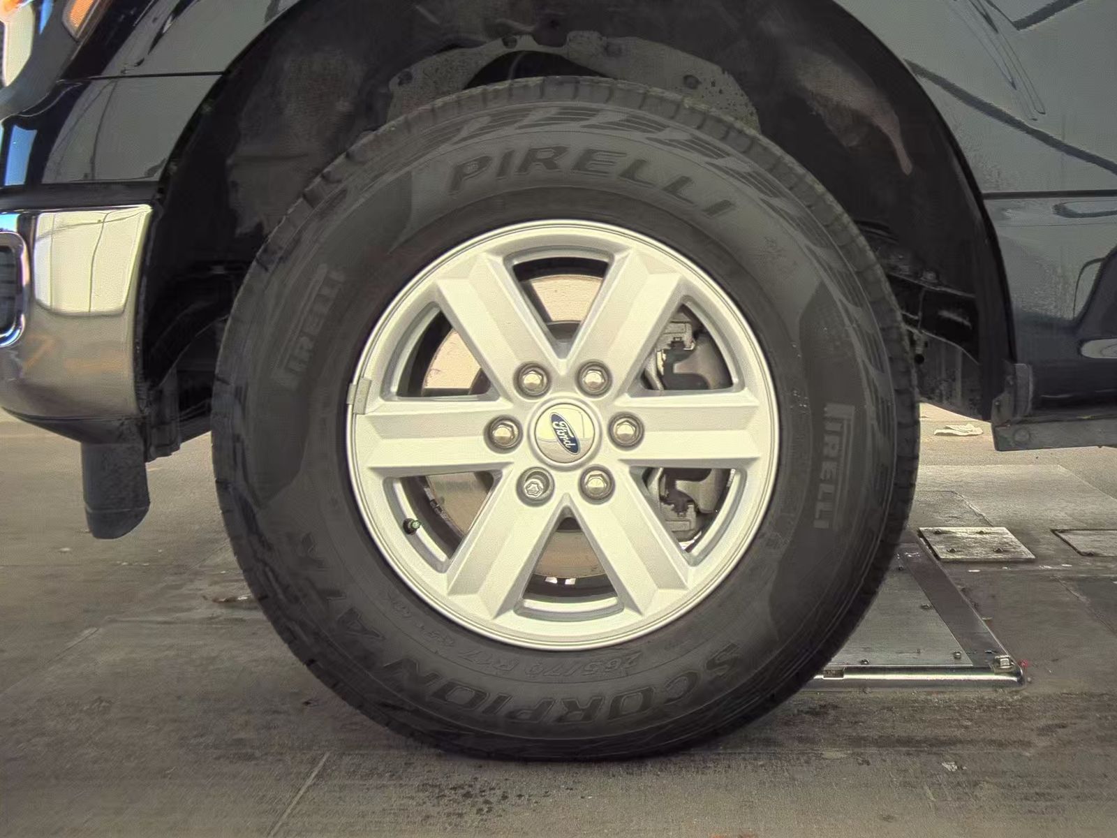 2024 Ford F-150 XL AWD