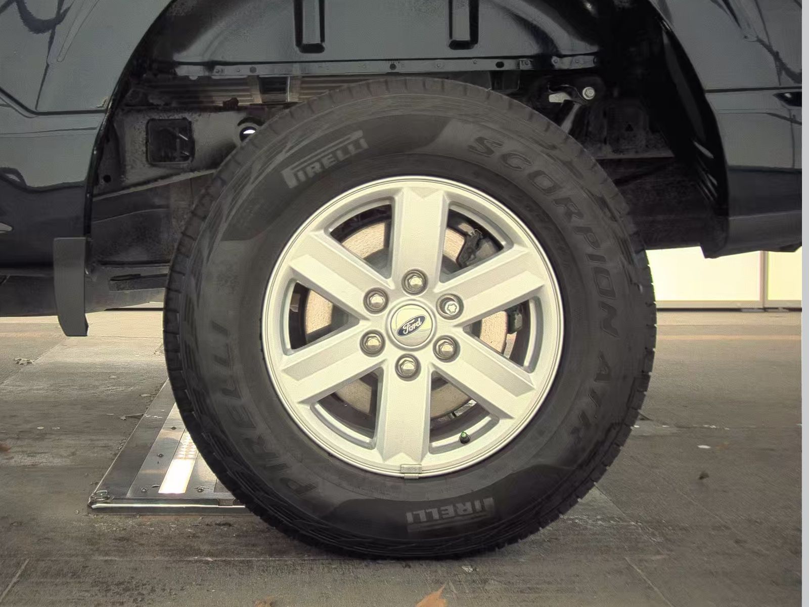 2024 Ford F-150 XL AWD