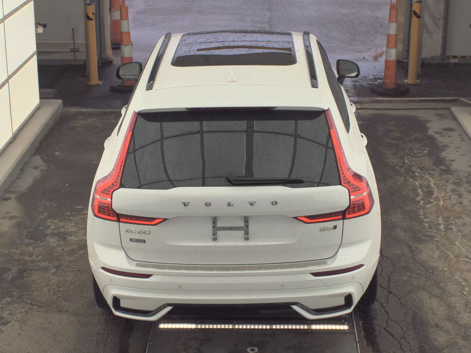 2024 Volvo XC60 B5 Plus AWD