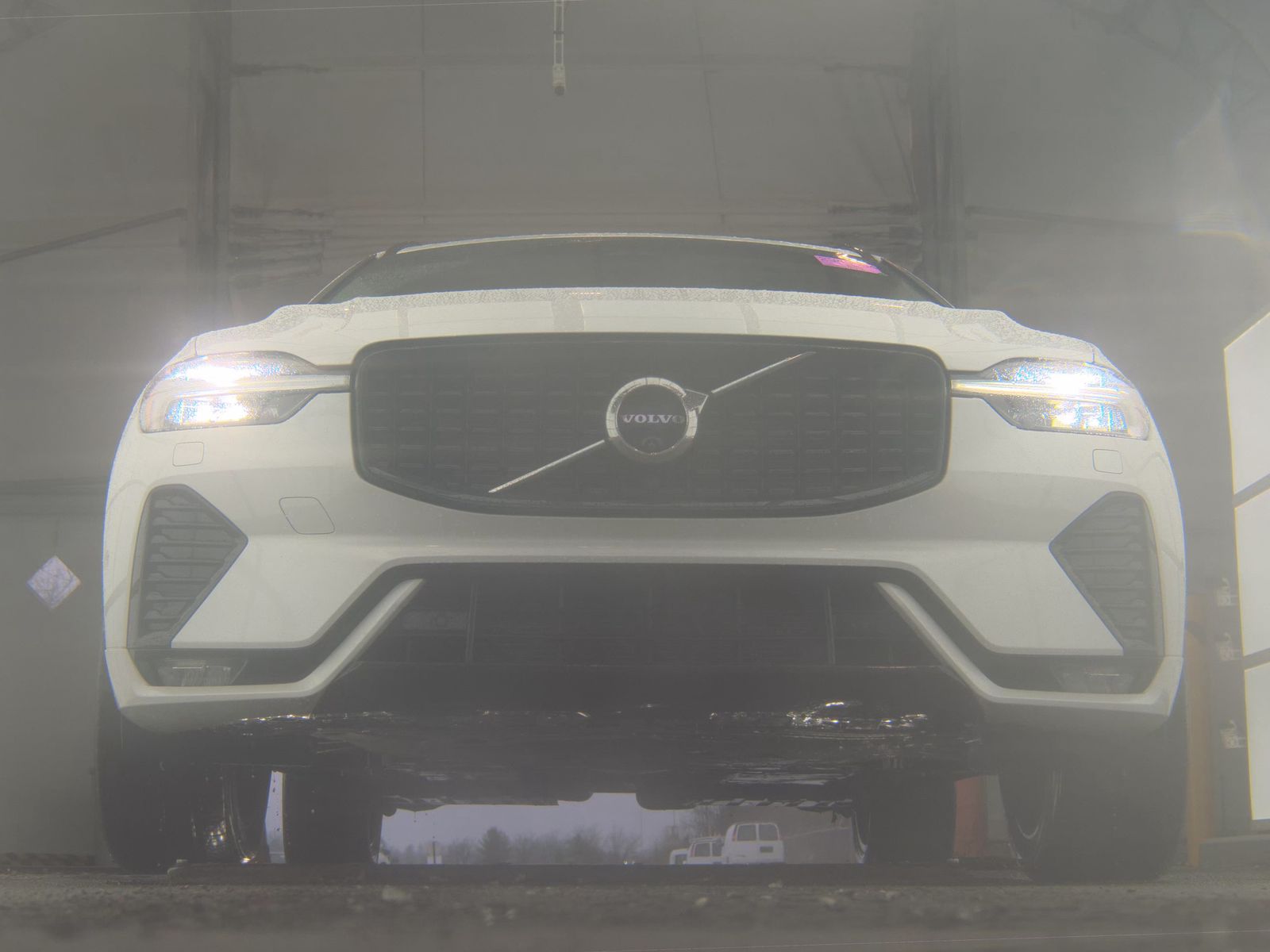 2024 Volvo XC60 B5 Plus AWD