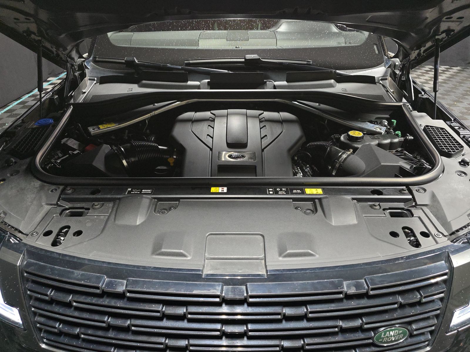 2023 Land Rover Range Rover SE AWD