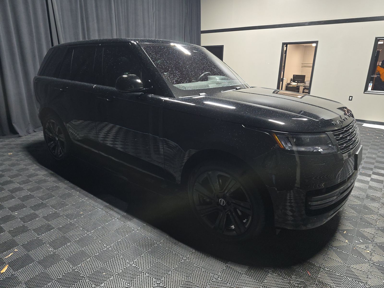 2023 Land Rover Range Rover SE AWD