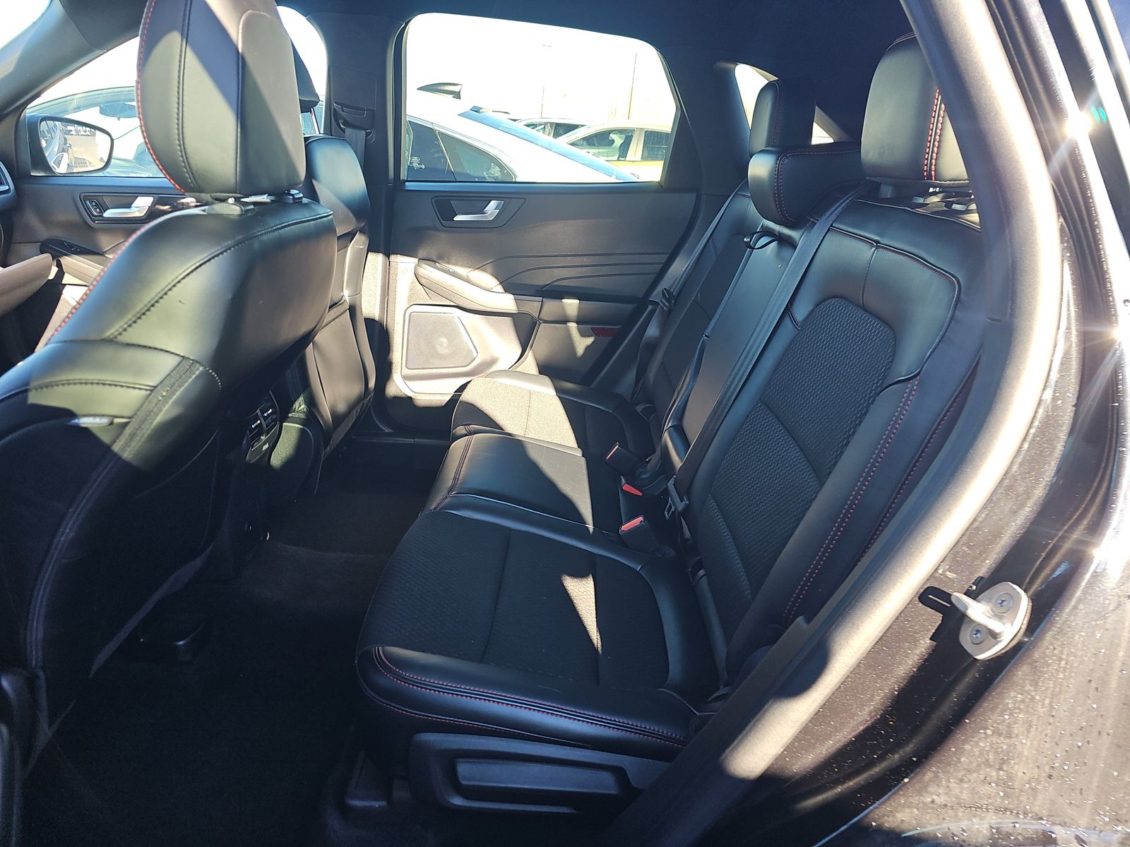 2025 Ford Escape ST-Line FWD