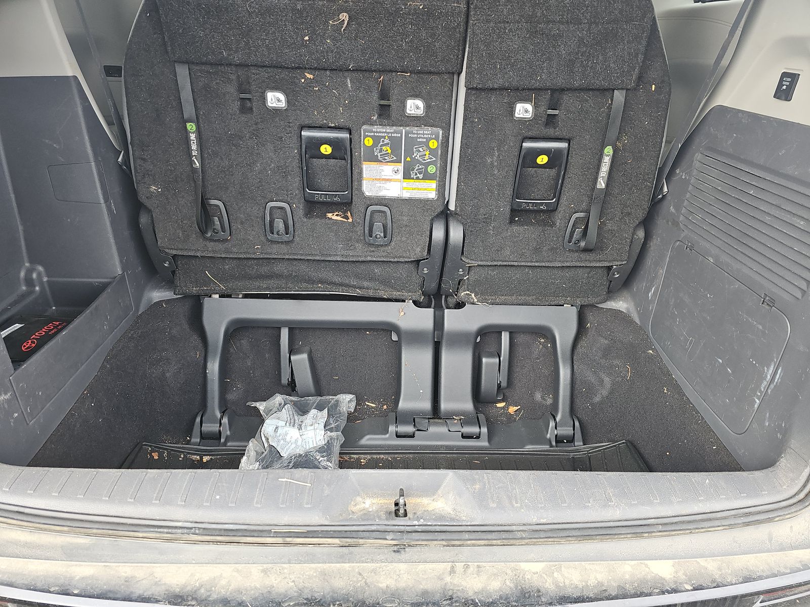 2024 Toyota Sienna Limited FWD