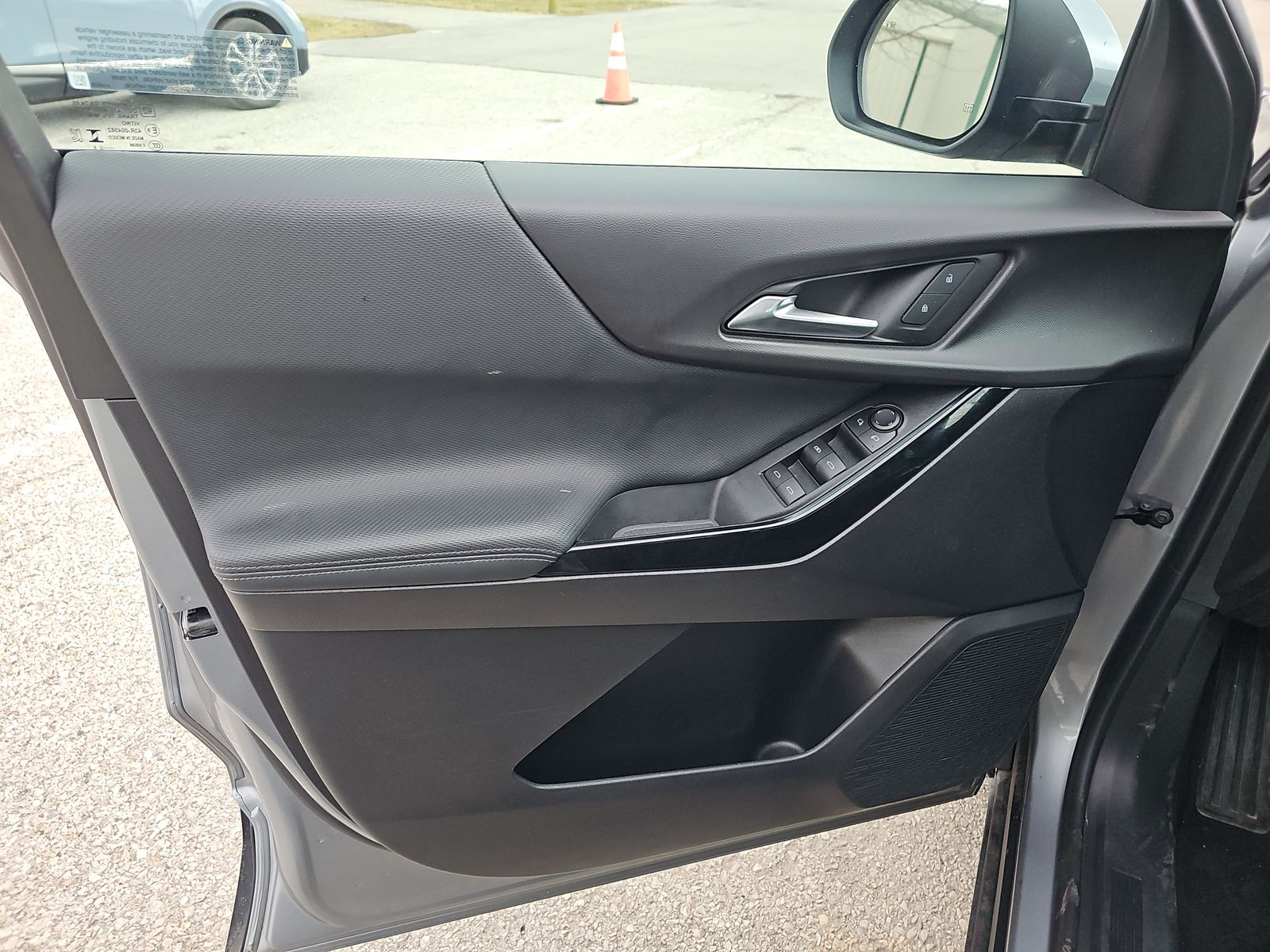 2025 Chevrolet Equinox LT FWD