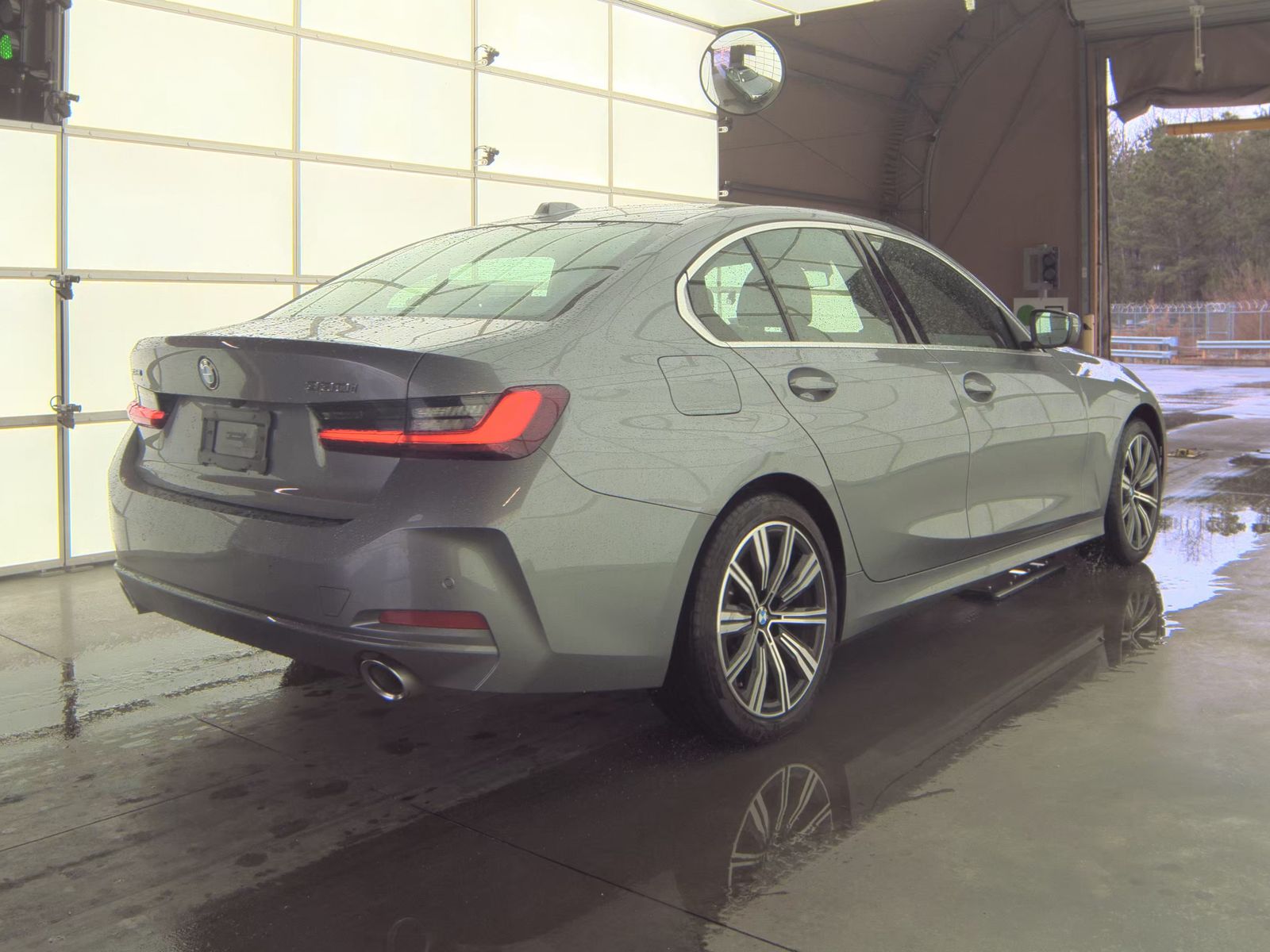 2025 BMW 3 Series 330i xDrive AWD