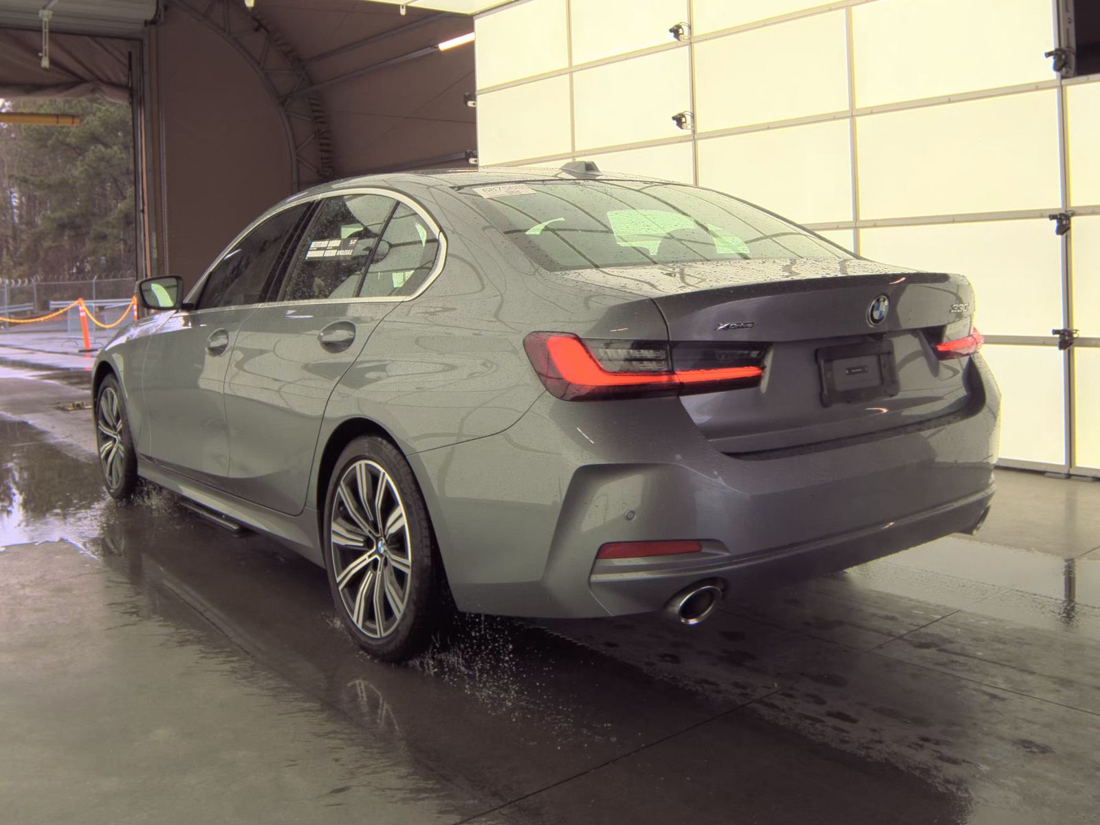 2025 BMW 3 Series 330i xDrive AWD