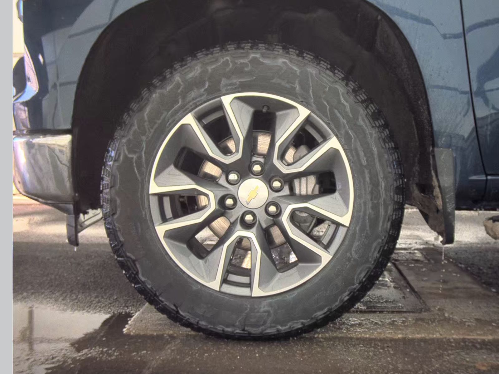 2023 Chevrolet Silverado 1500 LT AWD