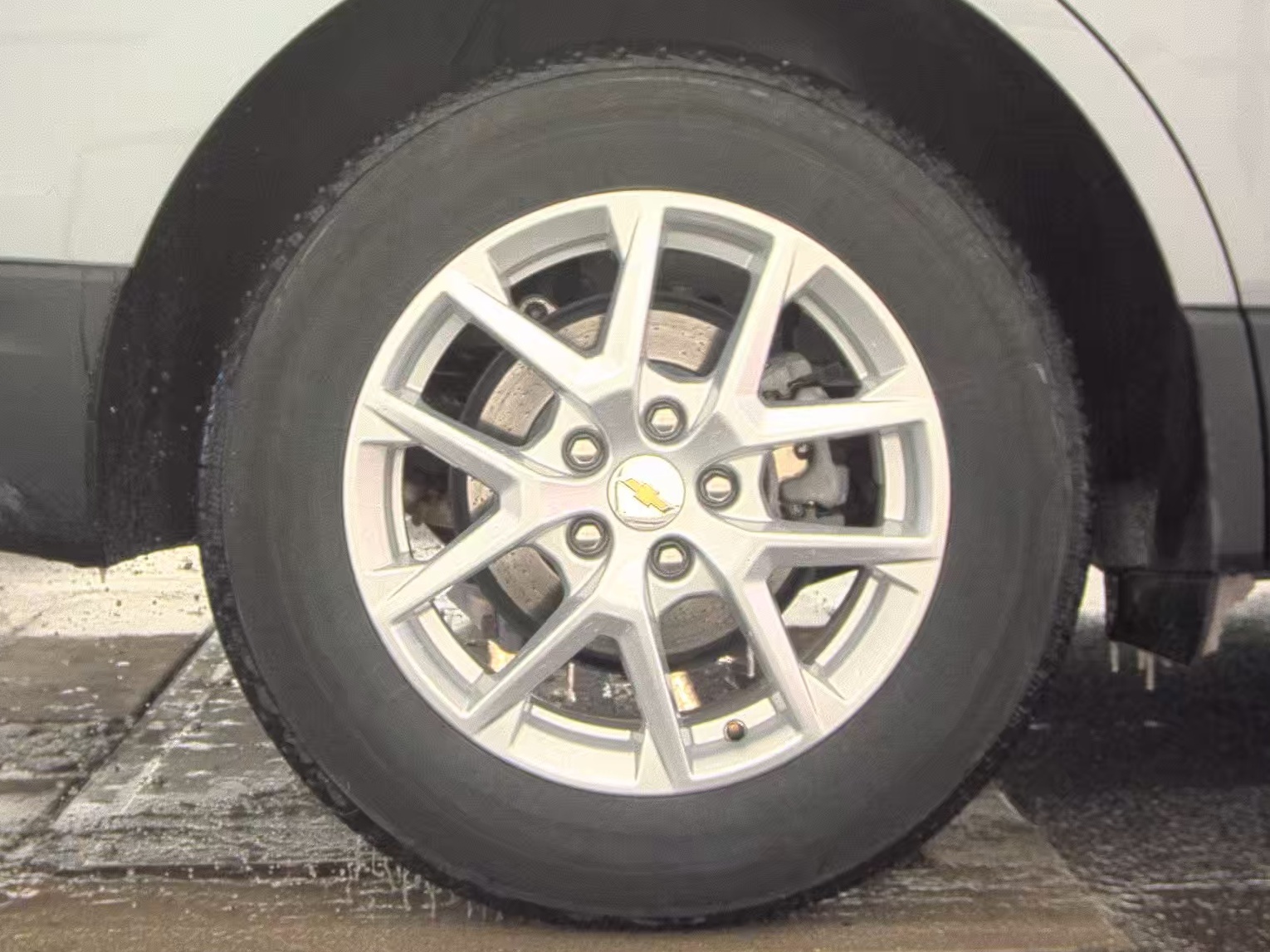 2024 Chevrolet Equinox LS AWD