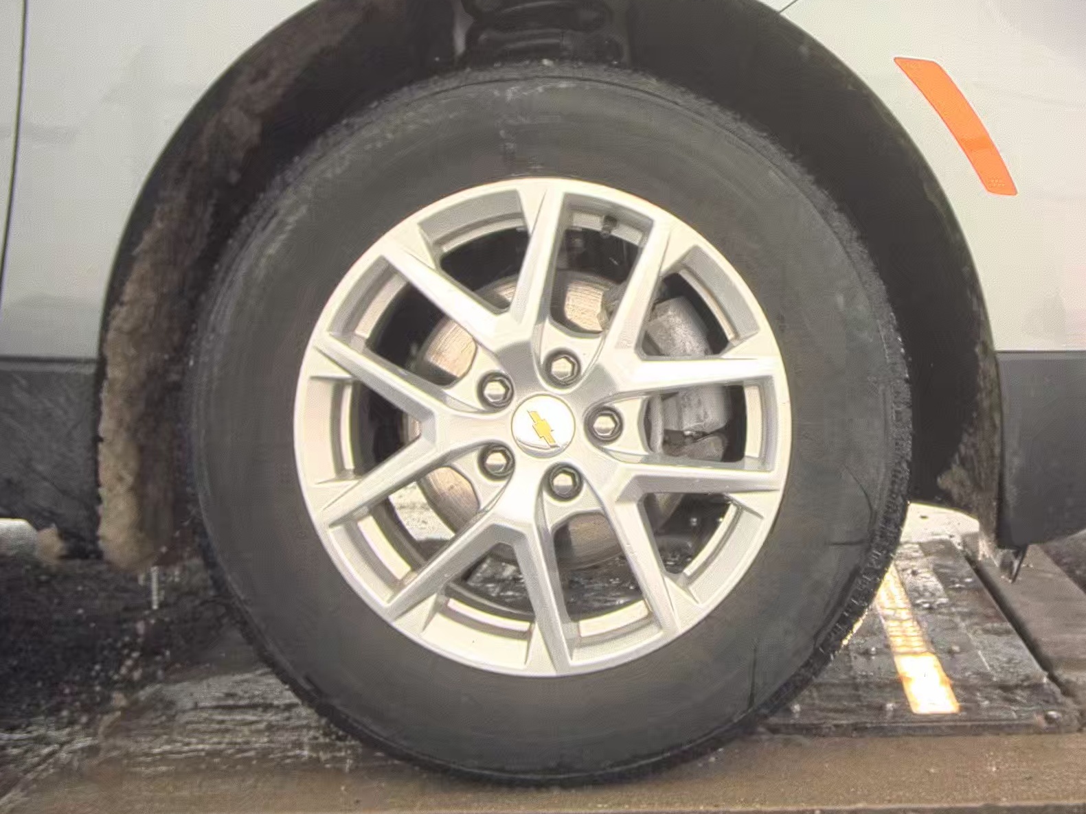 2024 Chevrolet Equinox LS AWD