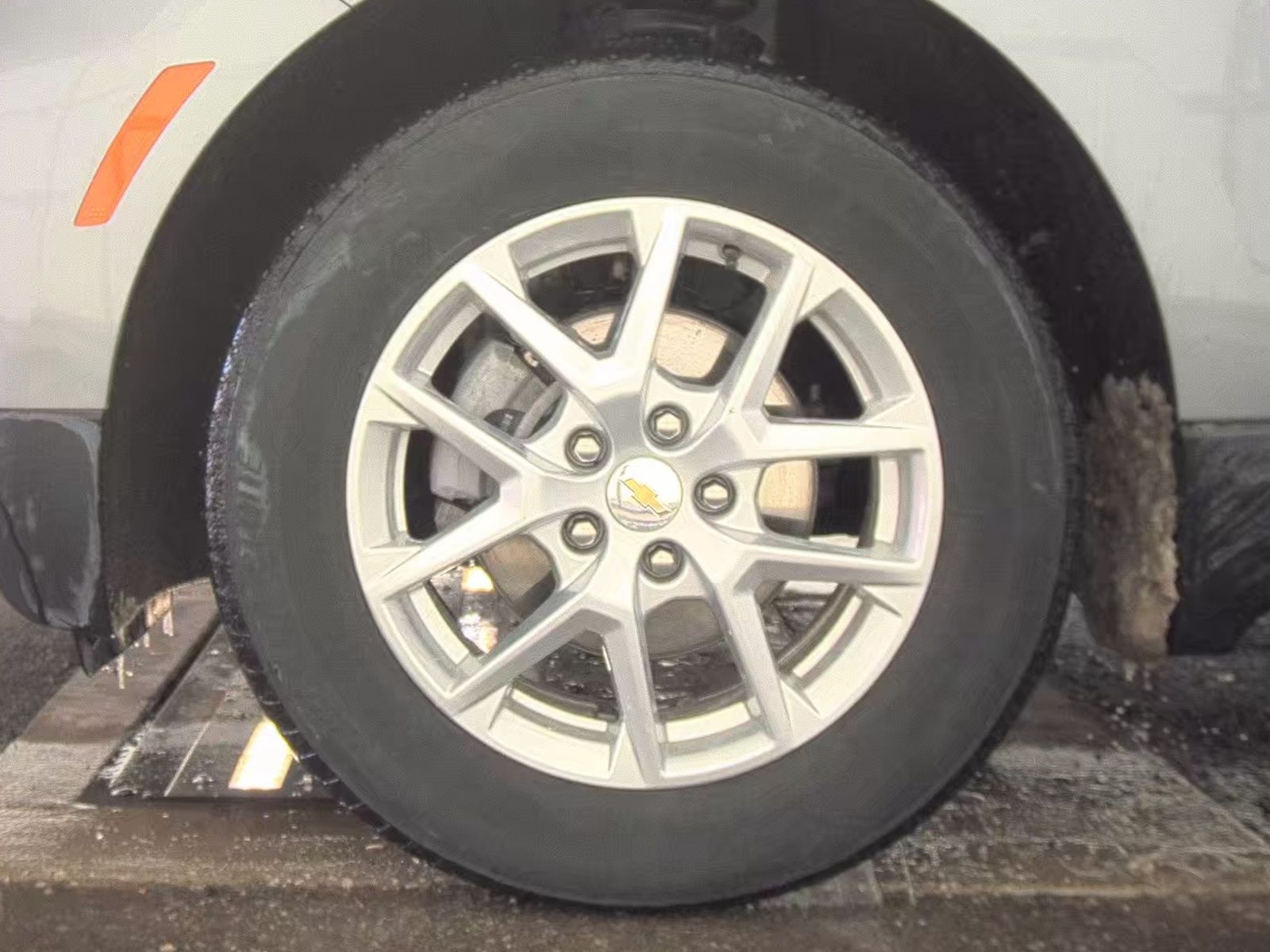 2024 Chevrolet Equinox LS AWD