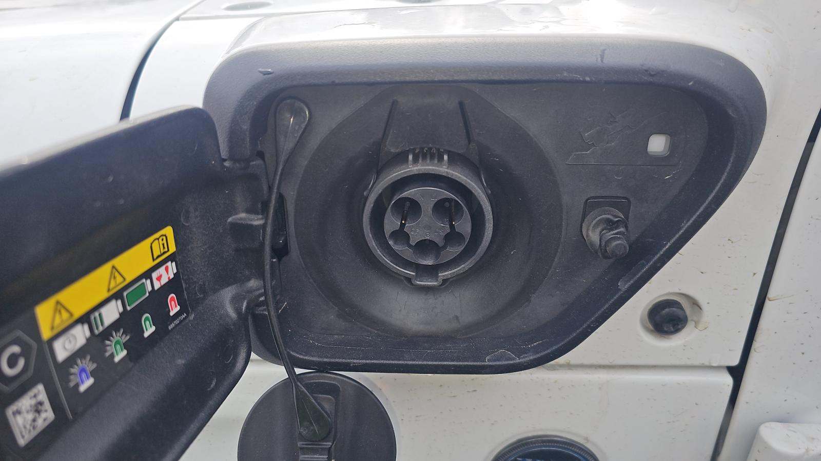 2025 Jeep Wrangler 4xe Rubicon AWD