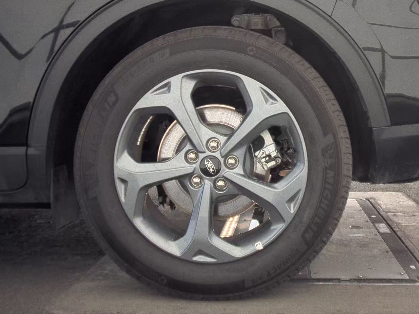 2025 Ford Escape ST-Line FWD