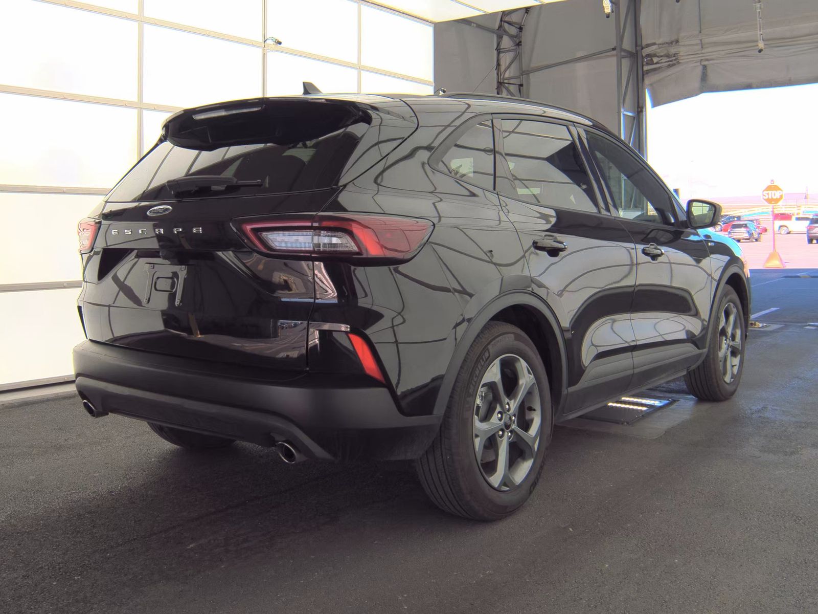 2025 Ford Escape ST-Line FWD