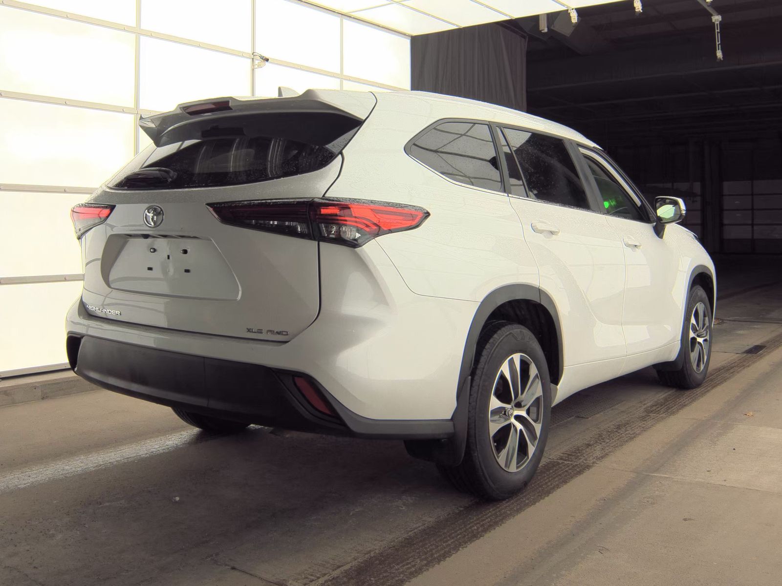 2023 Toyota Highlander XLE AWD