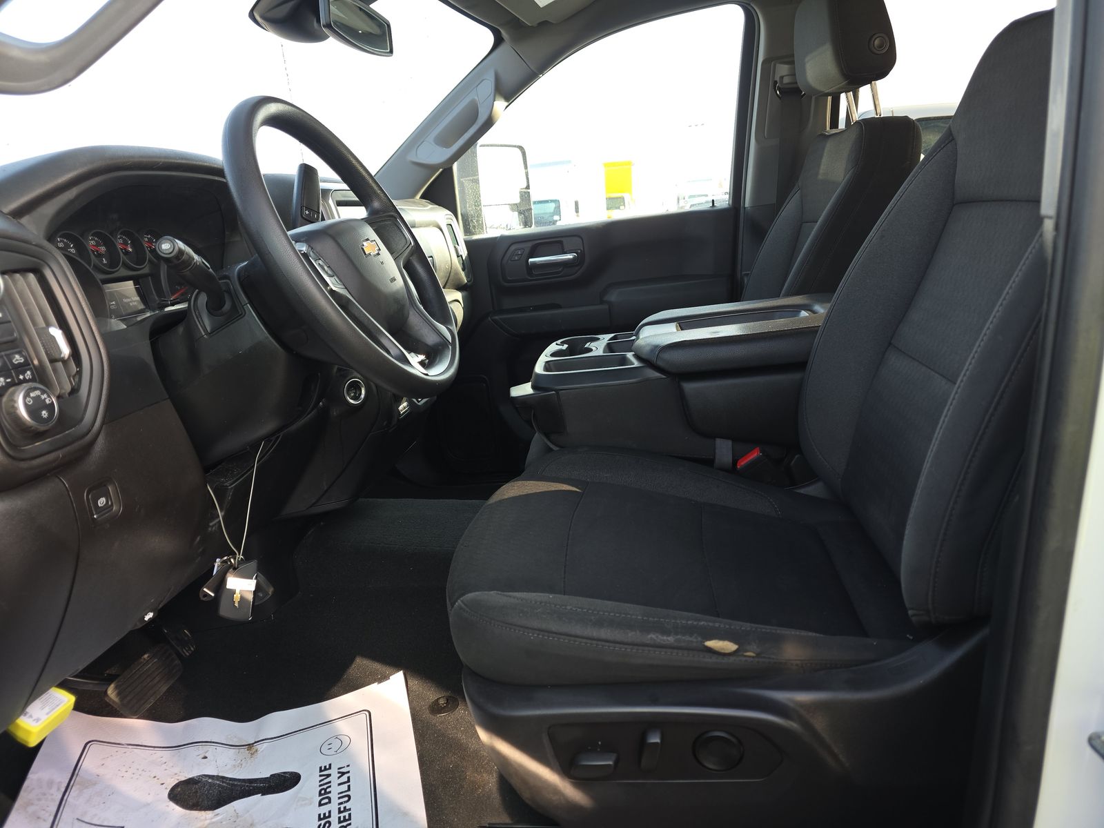 2024 Chevrolet Silverado 2500HD Custom AWD