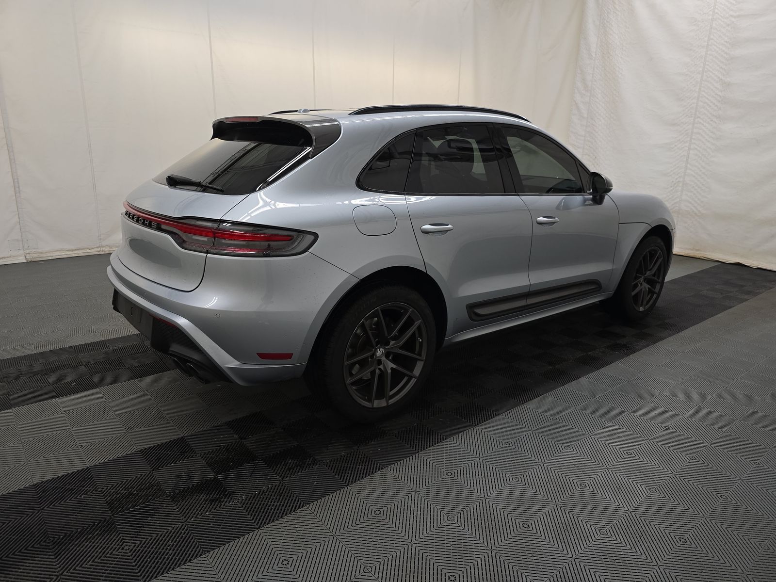2023 Porsche Macan T AWD