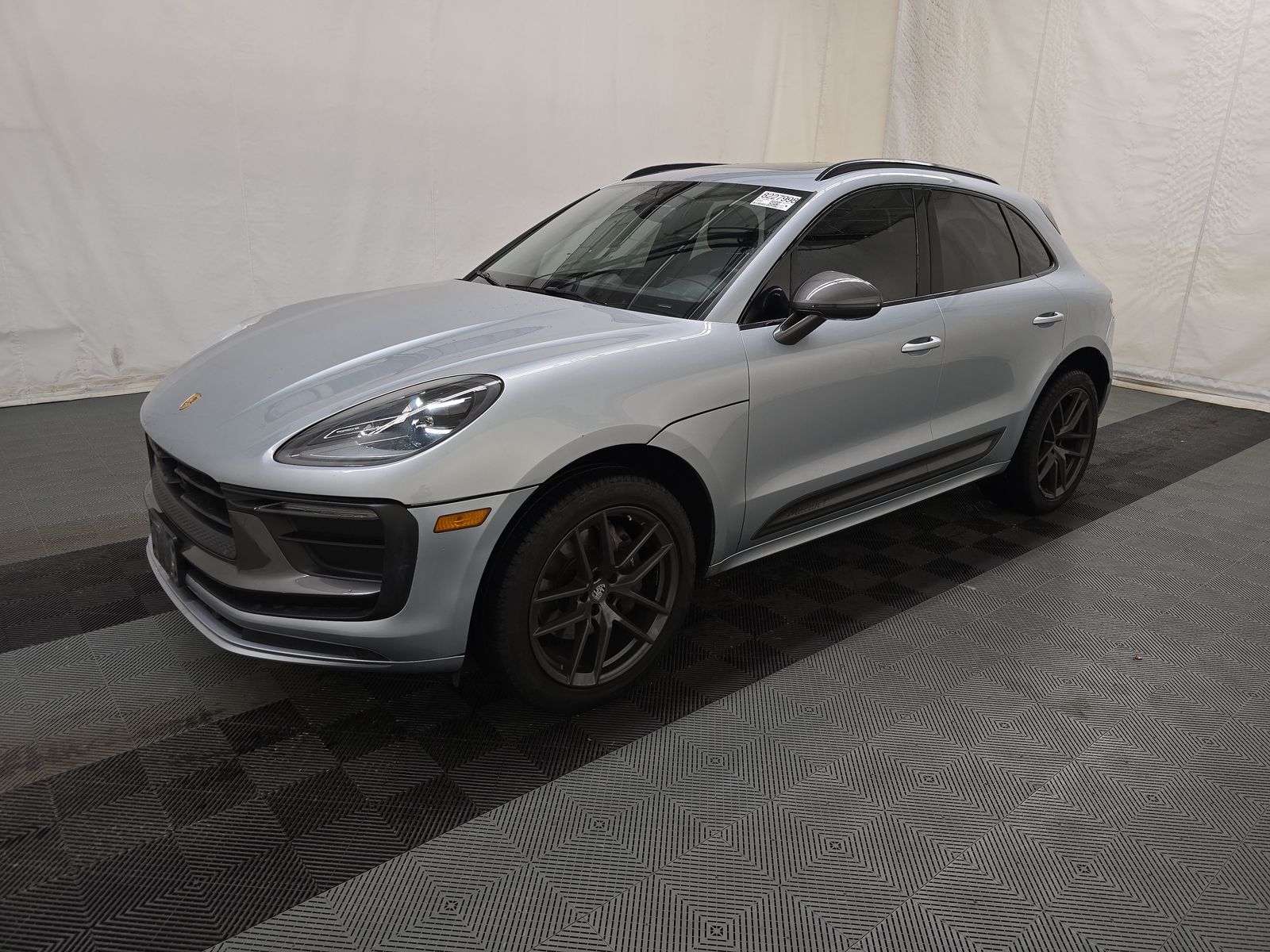 2023 Porsche Macan T AWD