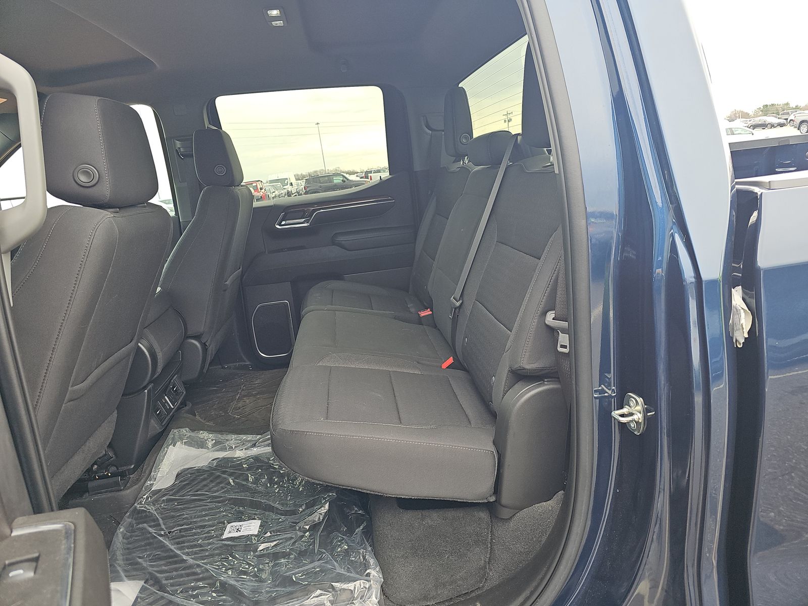 2023 Chevrolet Silverado 1500 LT AWD