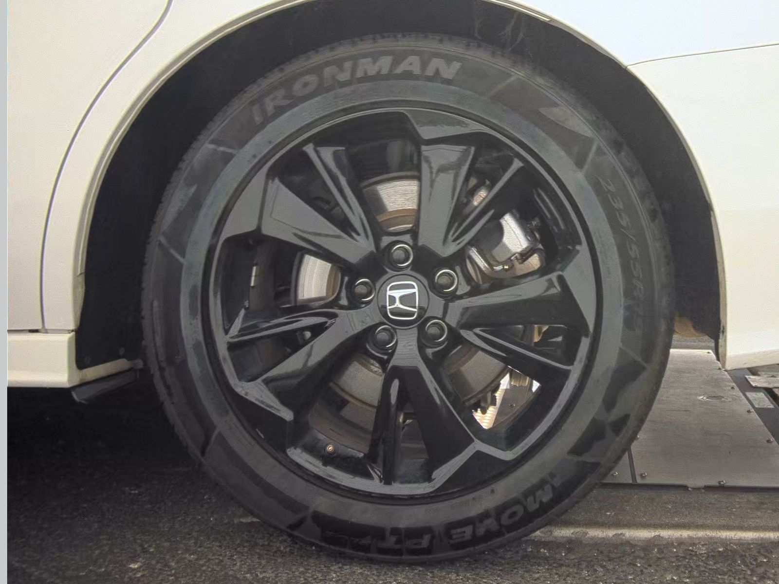 2024 Honda Odyssey Sport FWD