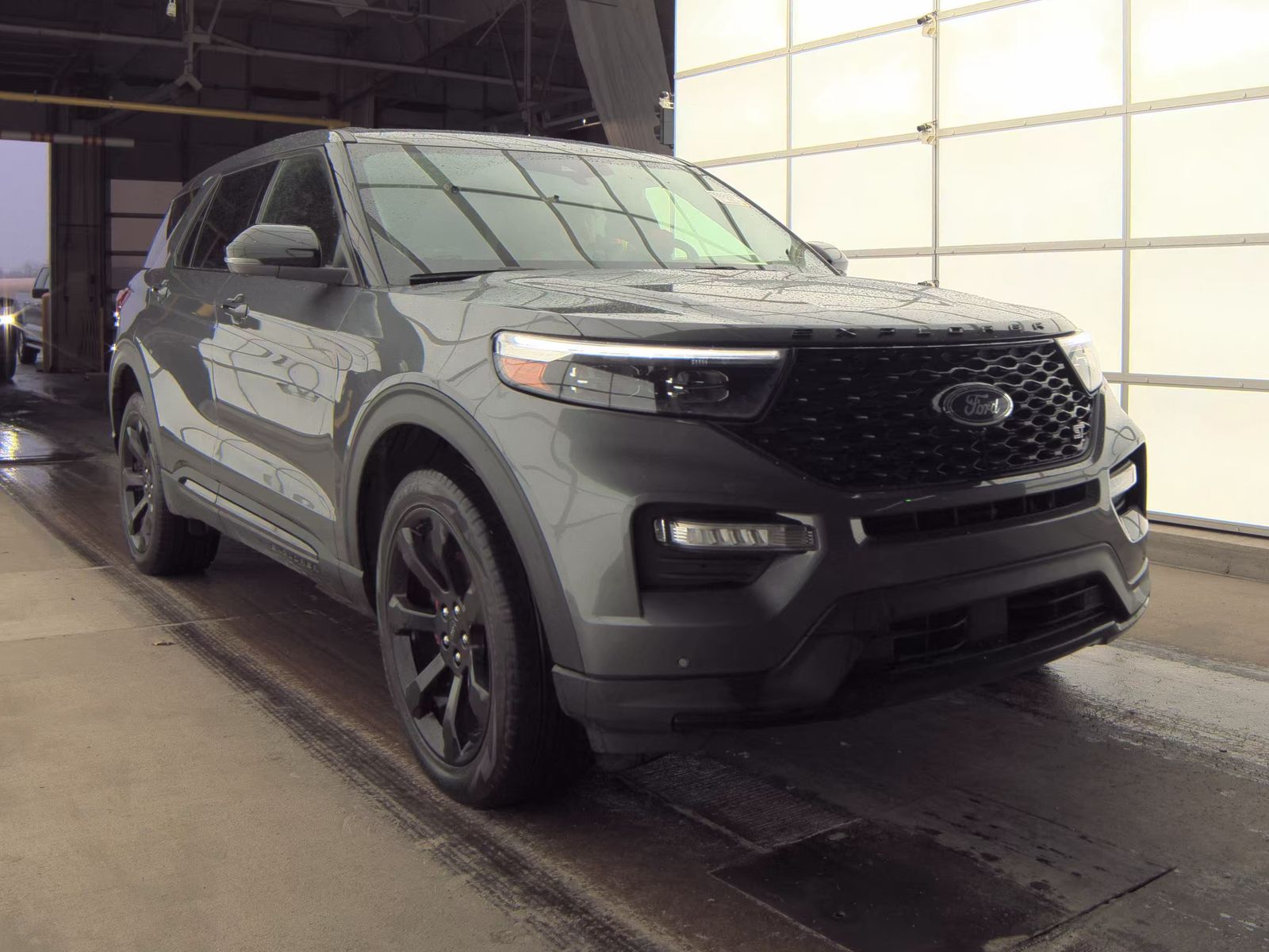 2022 Ford Explorer ST AWD