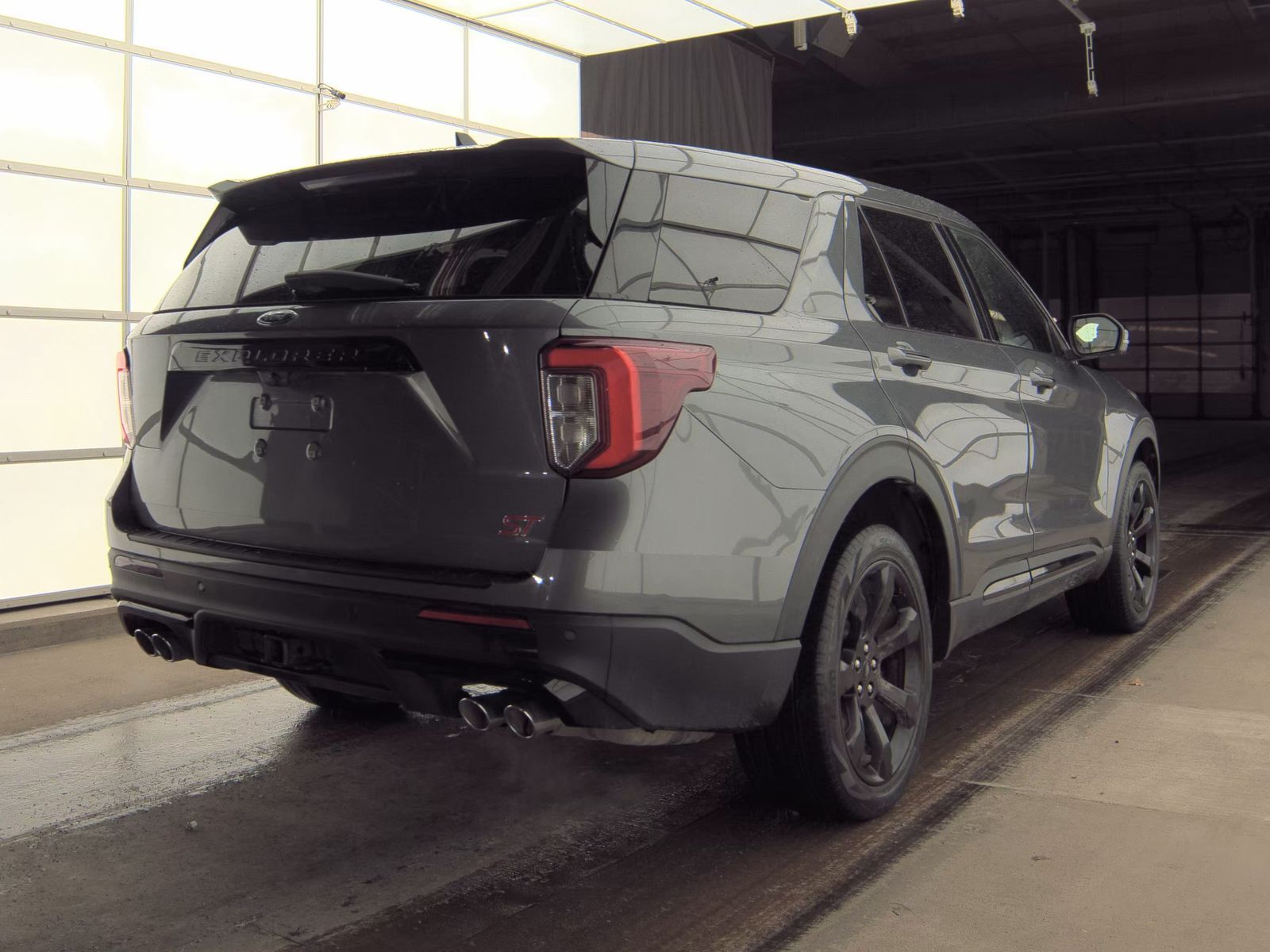 2022 Ford Explorer ST AWD