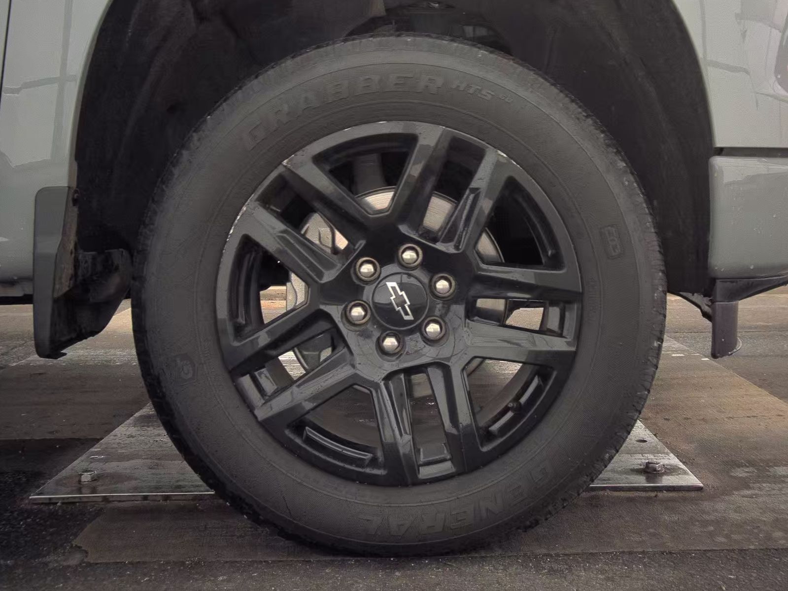 2024 Chevrolet Silverado 1500 Custom AWD