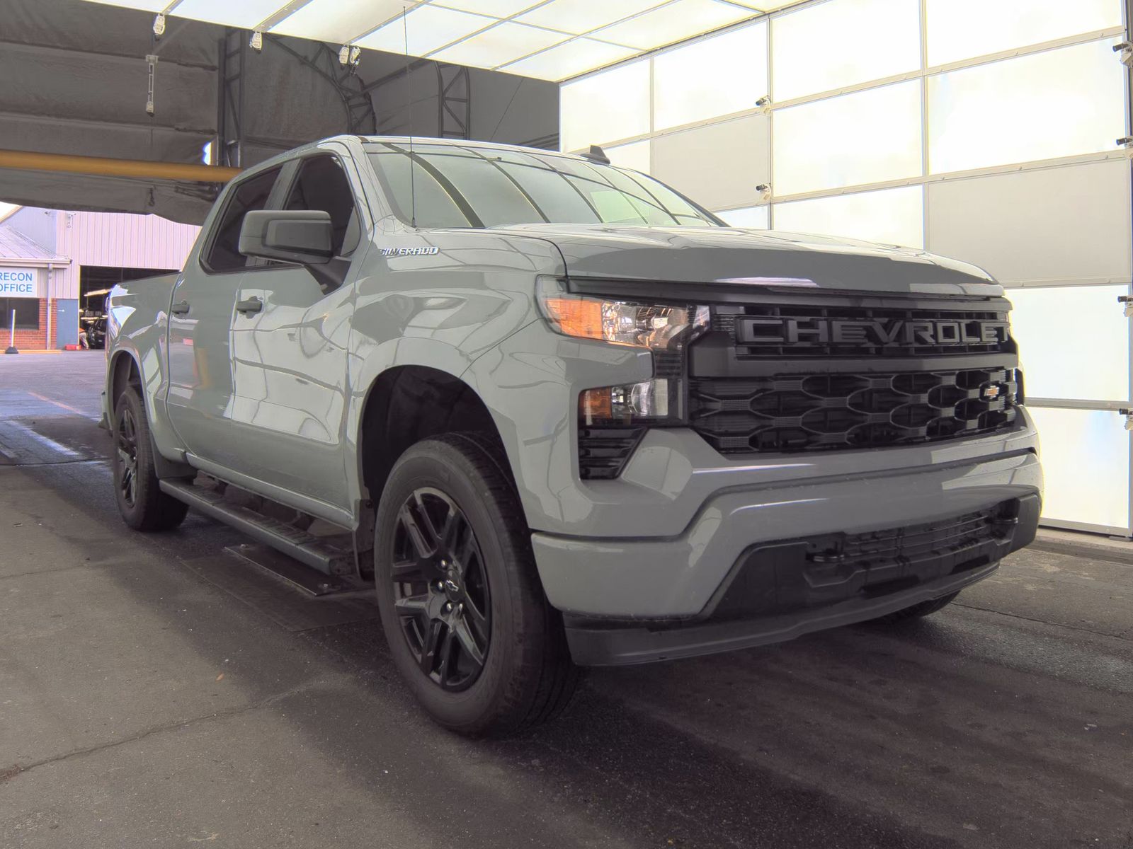 2024 Chevrolet Silverado 1500 Custom AWD