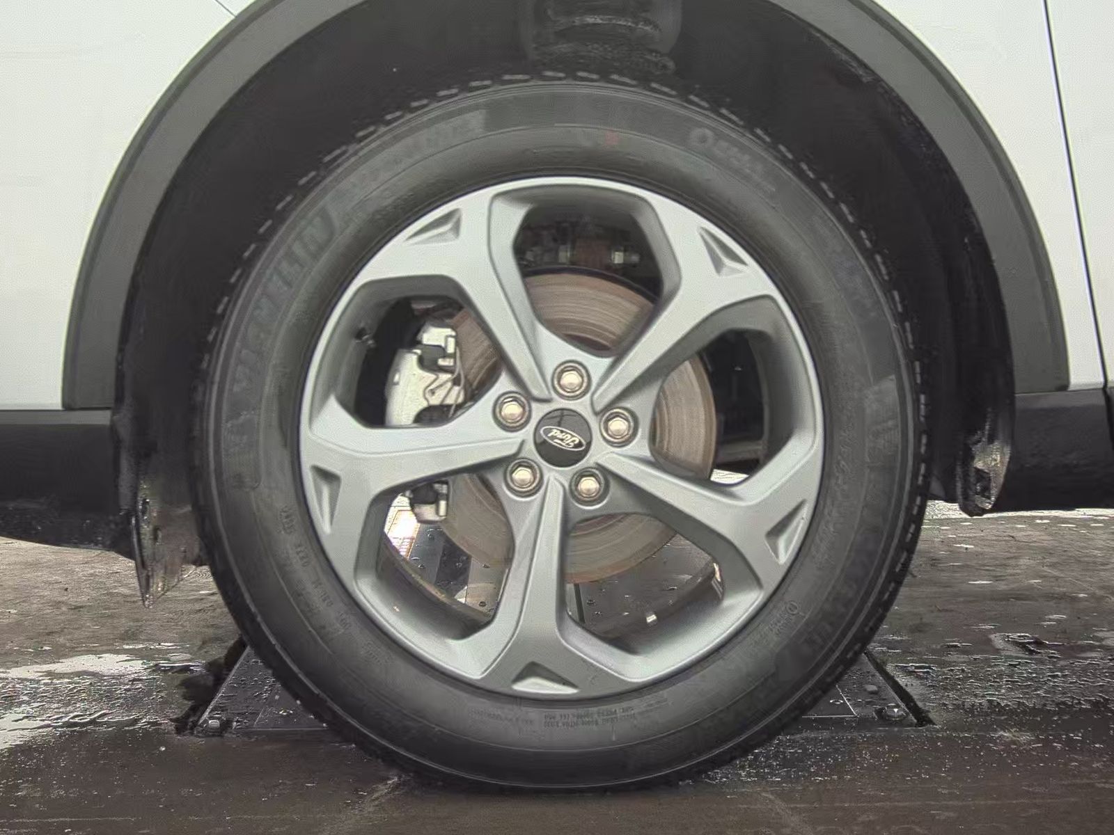 2025 Ford Escape ST-Line Select AWD