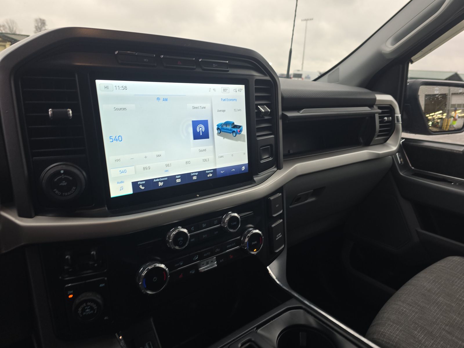 2022 Ford F-150 XLT AWD