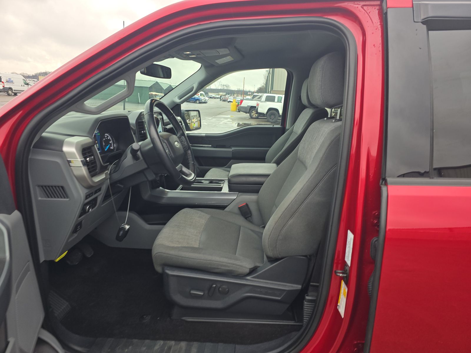 2022 Ford F-150 XLT AWD