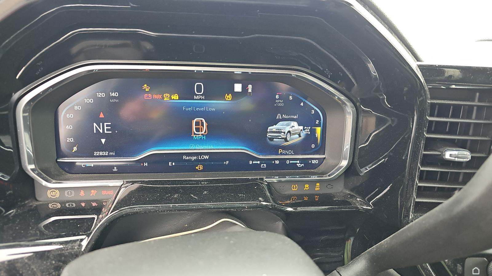 2023 Chevrolet Silverado 1500 LT AWD